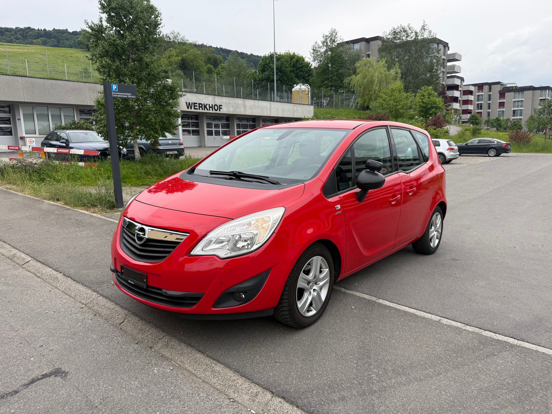 OPEL Meriva 1.4 Turbo Cosmo Automatic-image-1