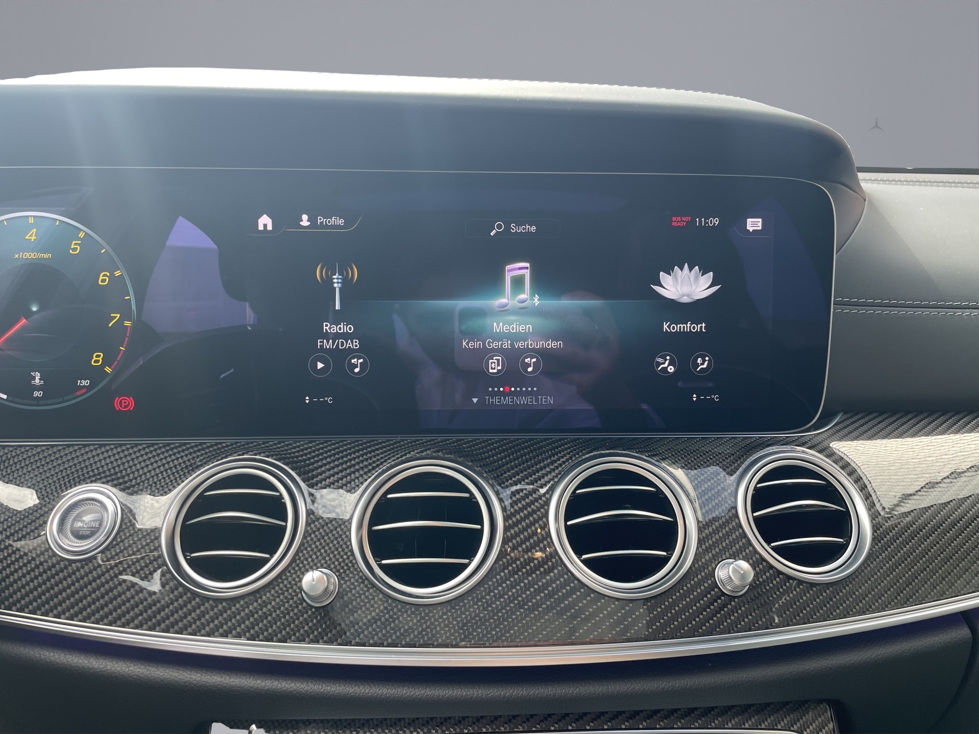 MERCEDES-BENZ E 63 S AMG 4matic+ Kombi-image-16