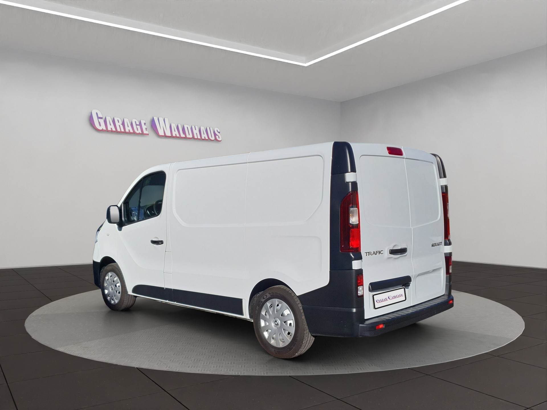 RENAULT Trafic 2.0 ENERGY dCi145 3.0t L1H1 AUTOMAT-image-2