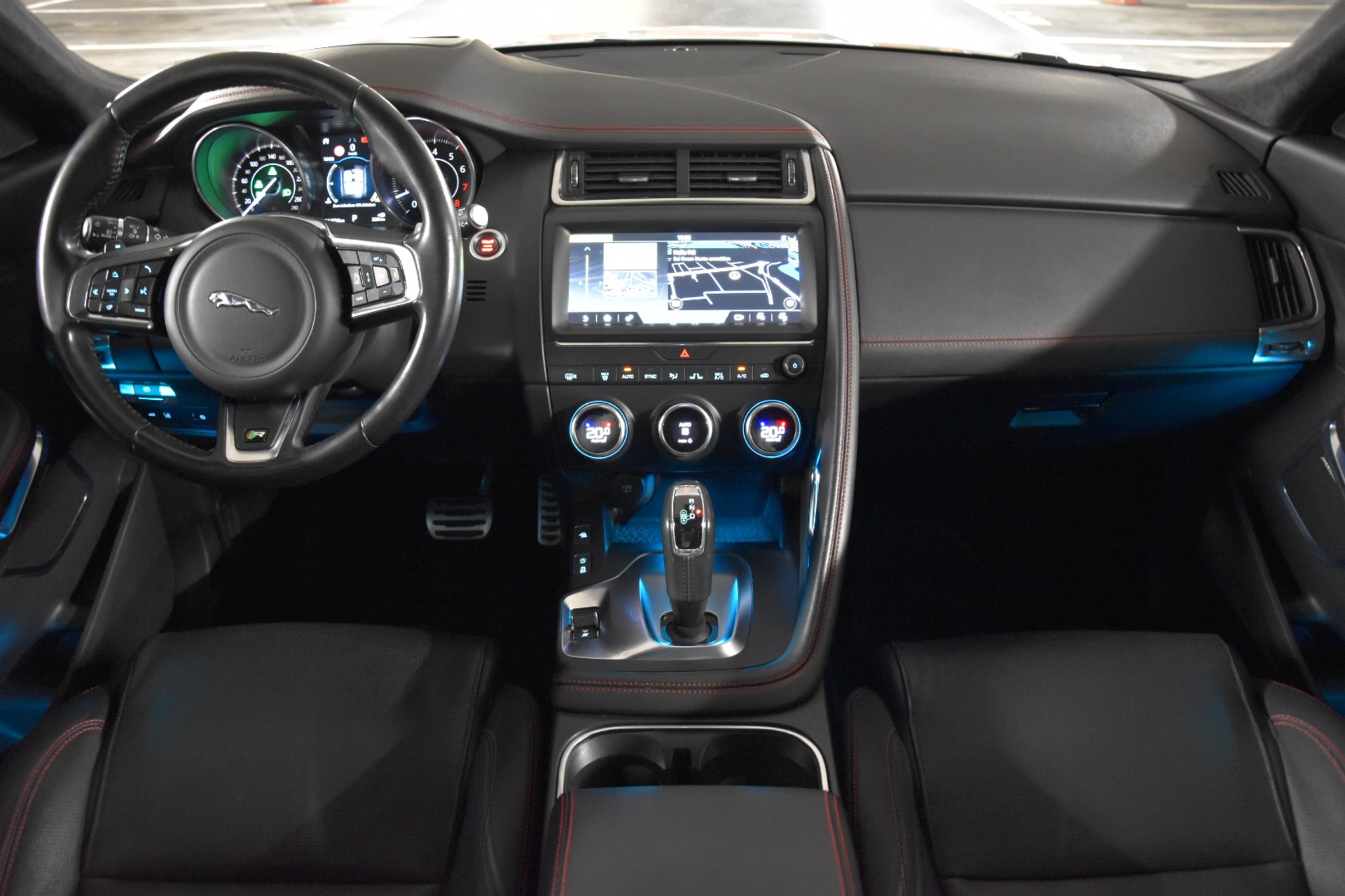 JAGUAR E-Pace 2.0 P250 R-Dynamic S AWD Automatik-image-12