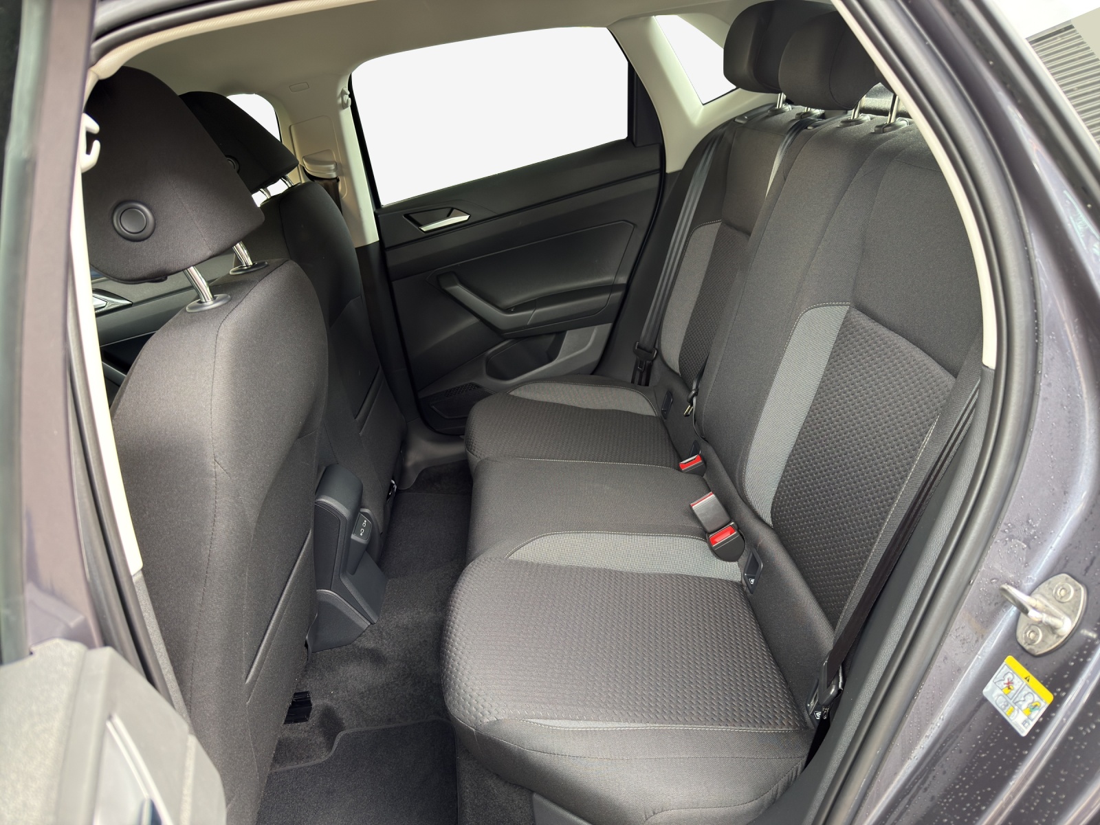 VW Polo 1.0 TSI Life DSG-image-11