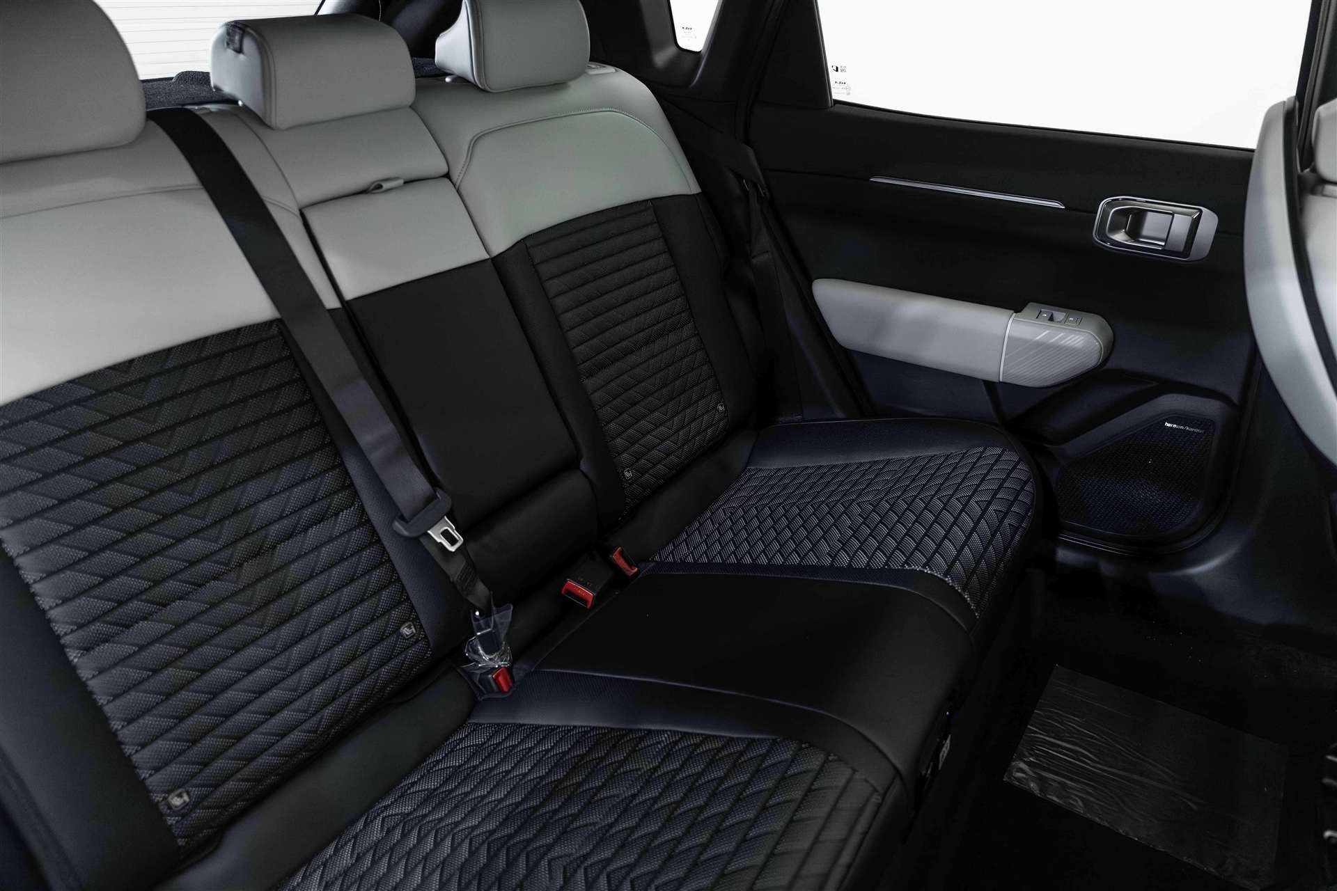 KIA EV4 81,4 kWh NEW GT-Line Automat 204PS-image-15