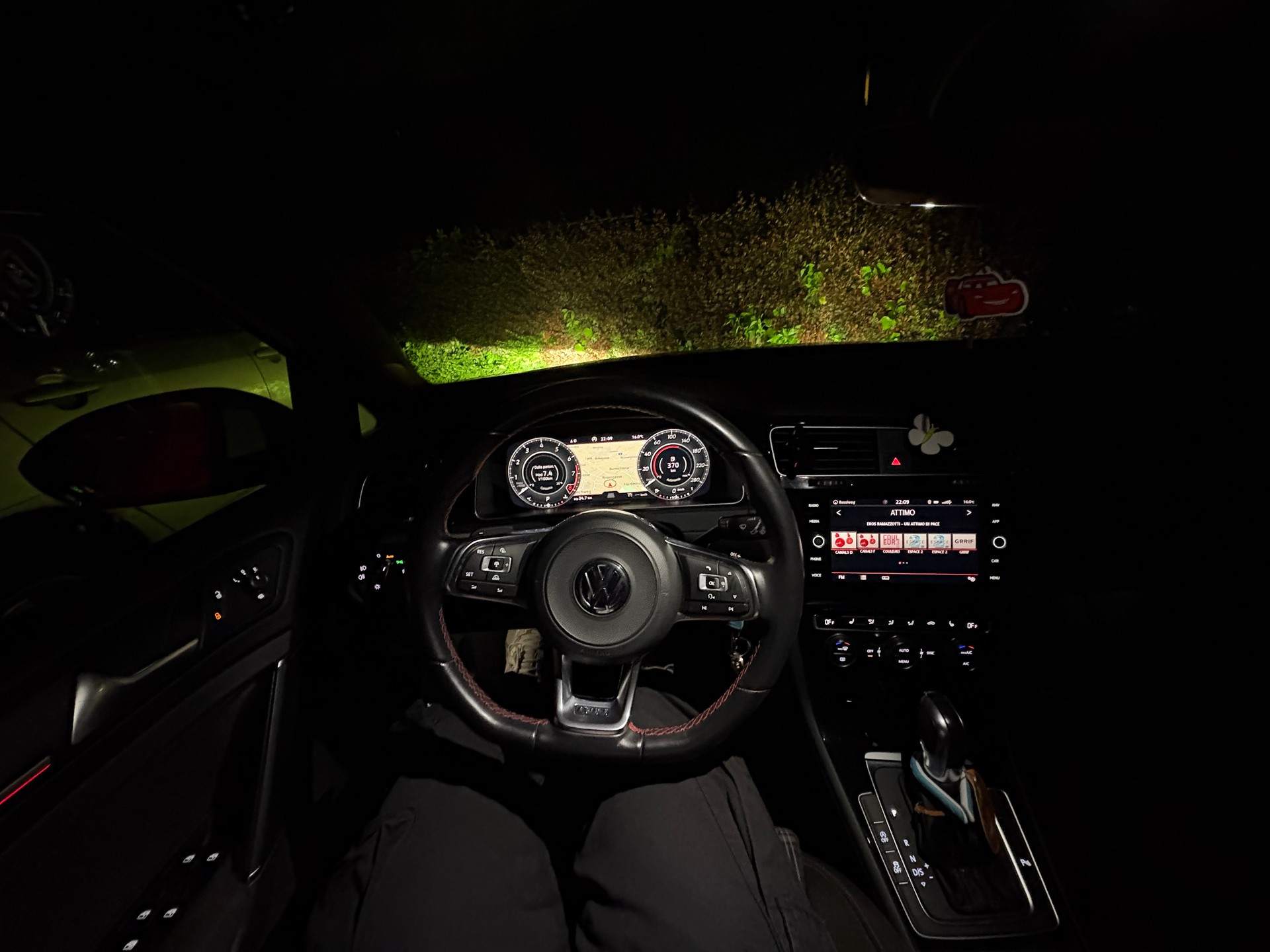 VW GTI 7.5-image-5
