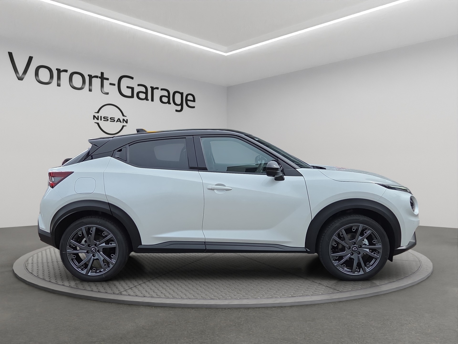 NISSAN Juke 1.6 FHEV Tekna-image-5