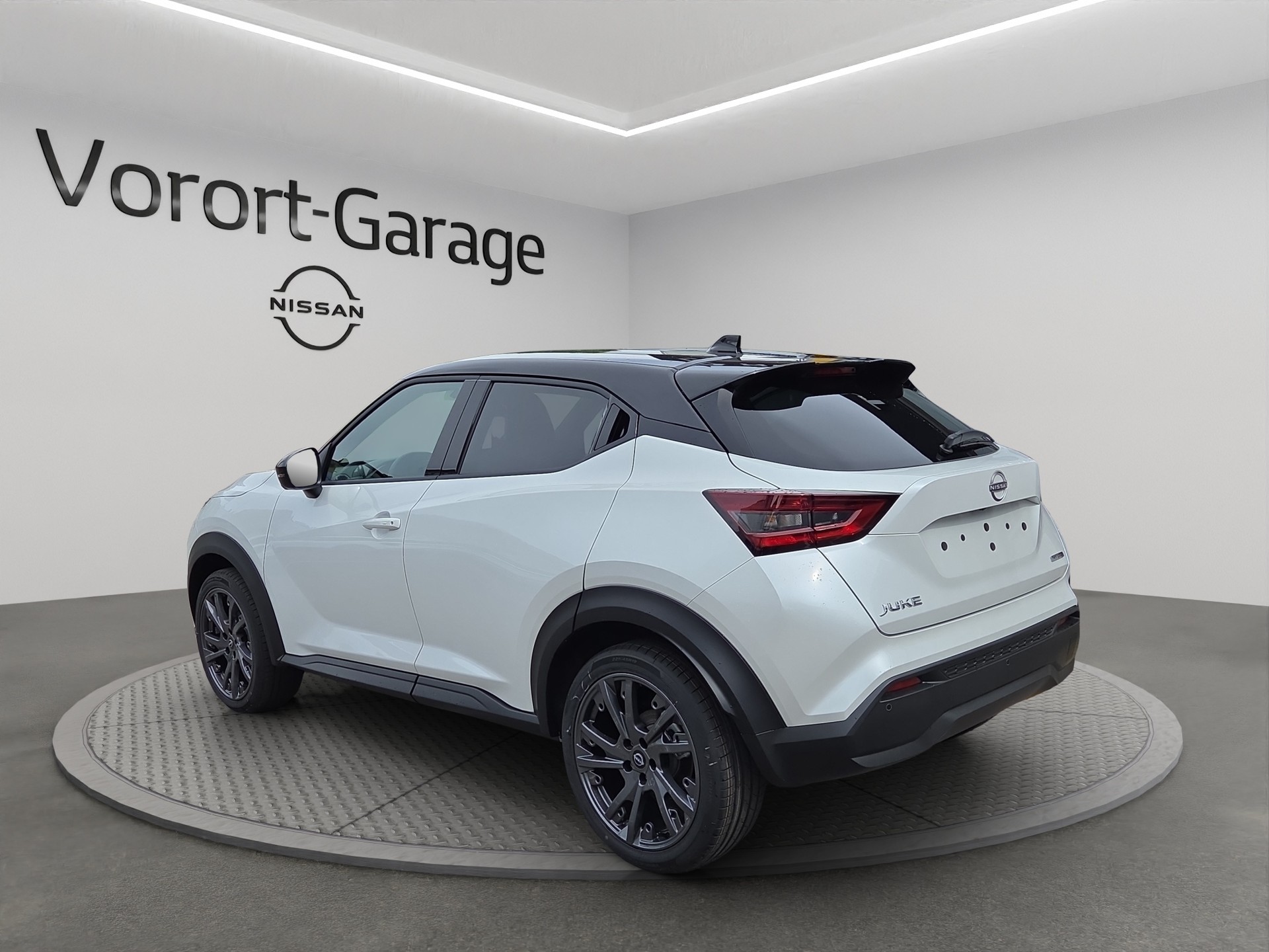 NISSAN Juke 1.6 FHEV Tekna-image-2