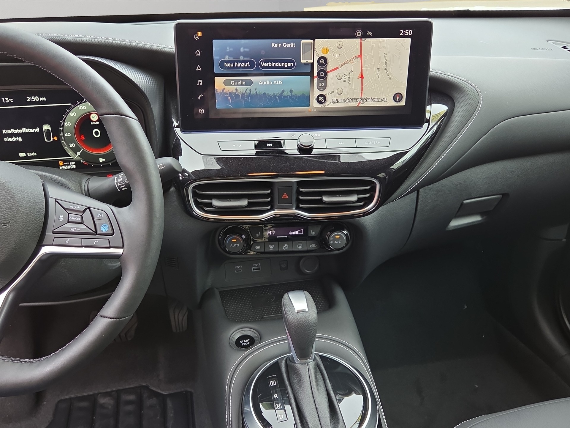 NISSAN Juke 1.6 FHEV Tekna-image-10