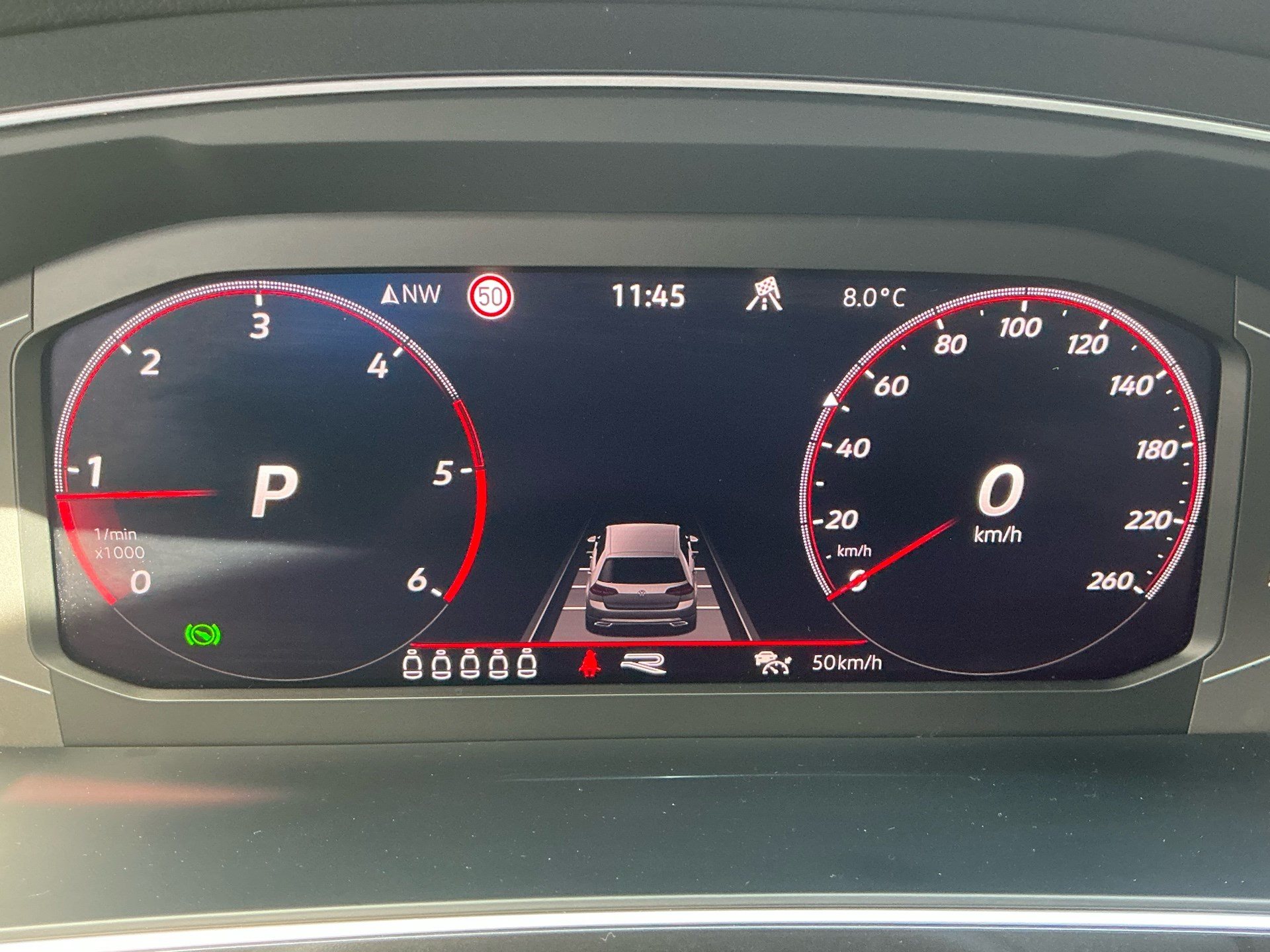 VW Tiguan Allspace R-LINE 4 MOTION *** PANORAMAGLASDACH & ANHÄNGEKUPPLUNG ***-image-10