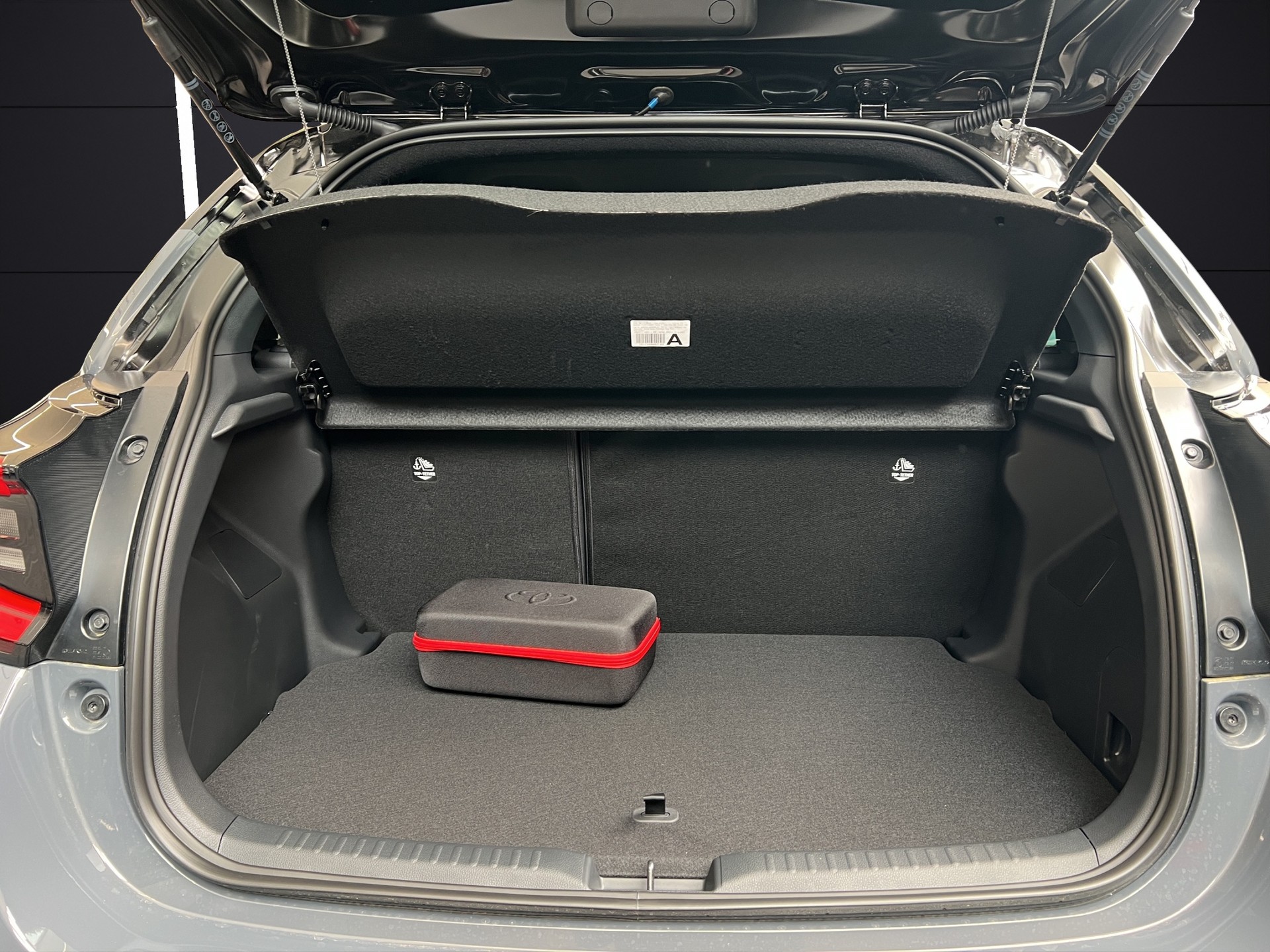 TOYOTA Yaris 1.5 VVT-i HSD GR Sport-image-16