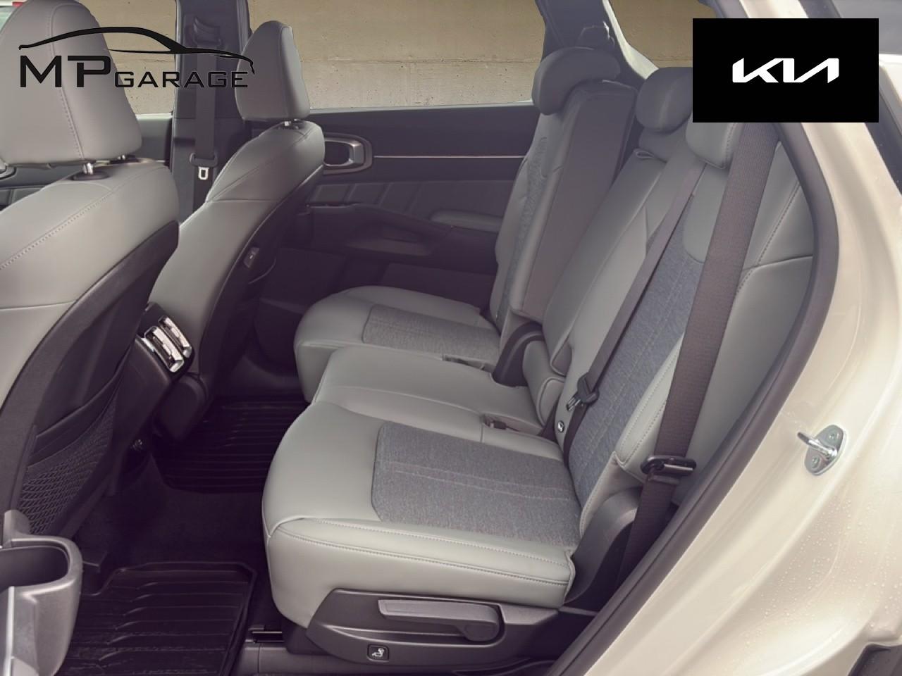 KIA Sorento 2.2 SmartD Power Edition 7P-image-13