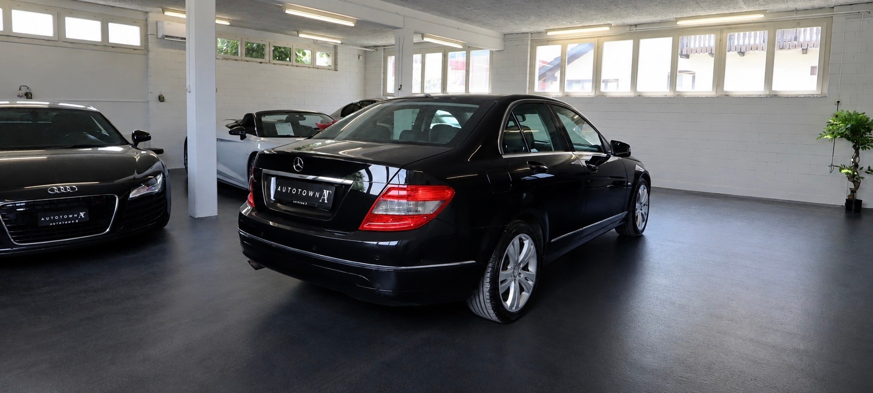 MERCEDES-BENZ C 180 Kompr. BlueEF-showroom-element-1