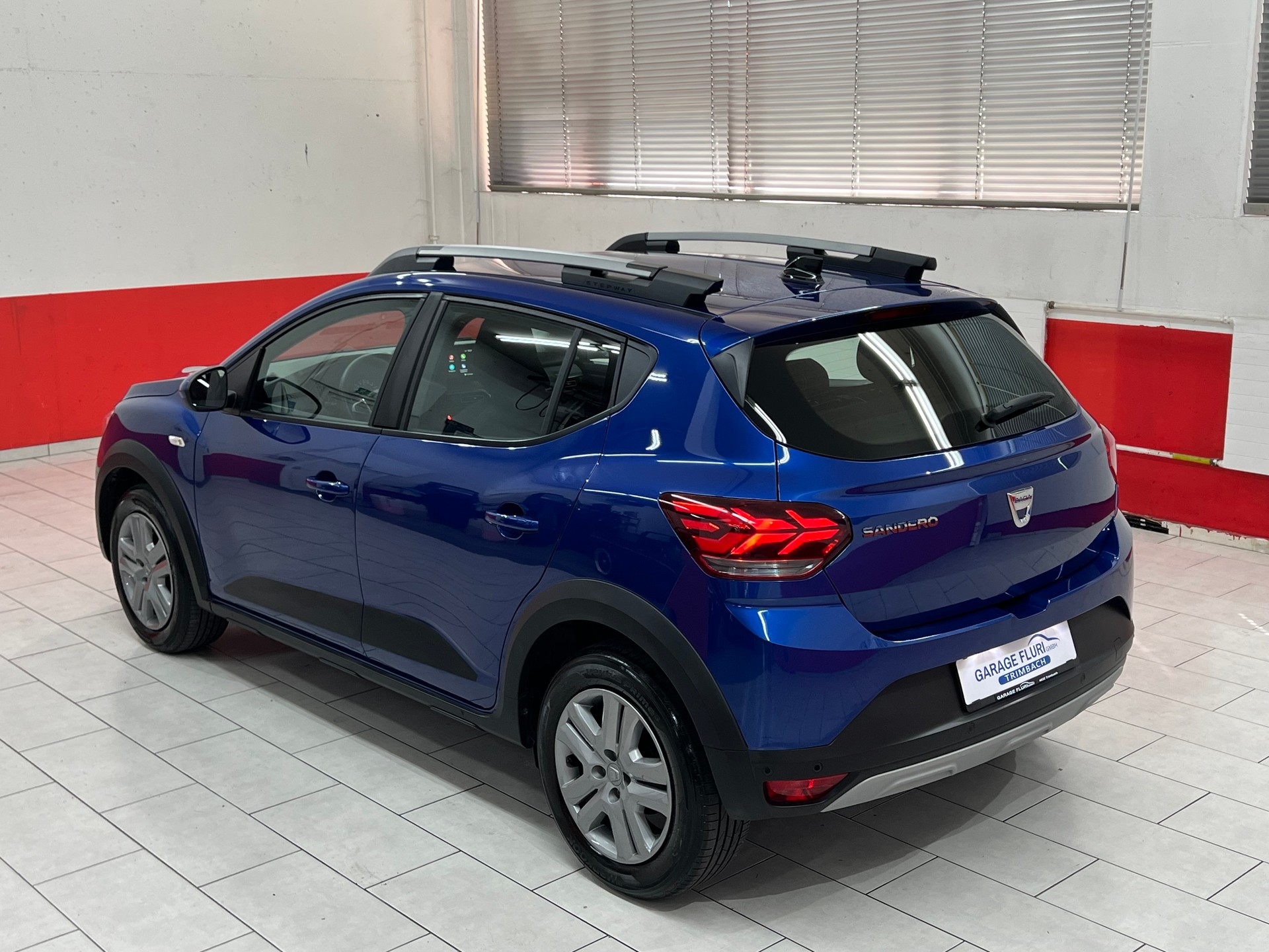 DACIA Sandero Stepway TCe 90 Expression CVT-image-8