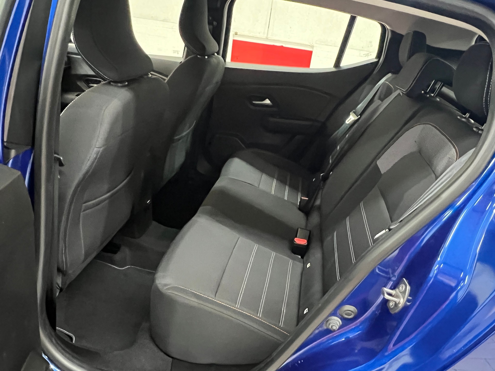DACIA Sandero Stepway TCe 90 Expression CVT-image-15