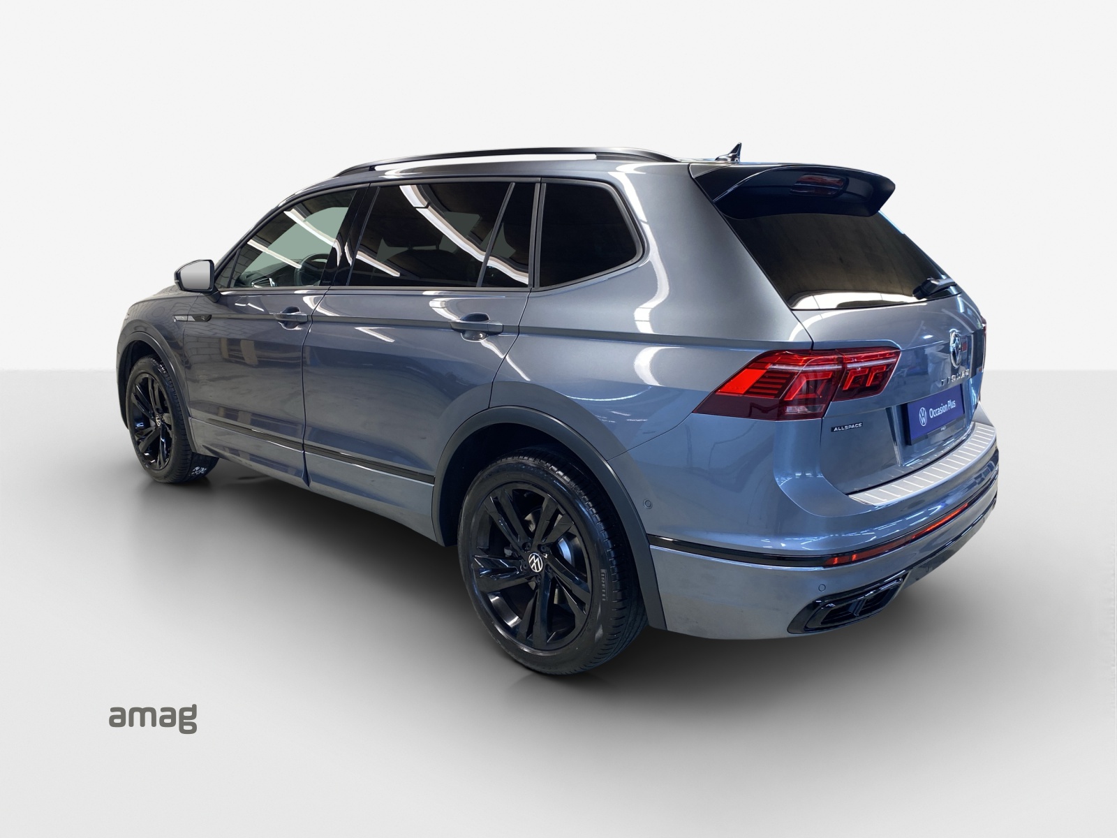 VW Tiguan Allspace 2.0TSI R-Line 4Motion DSG-image-2