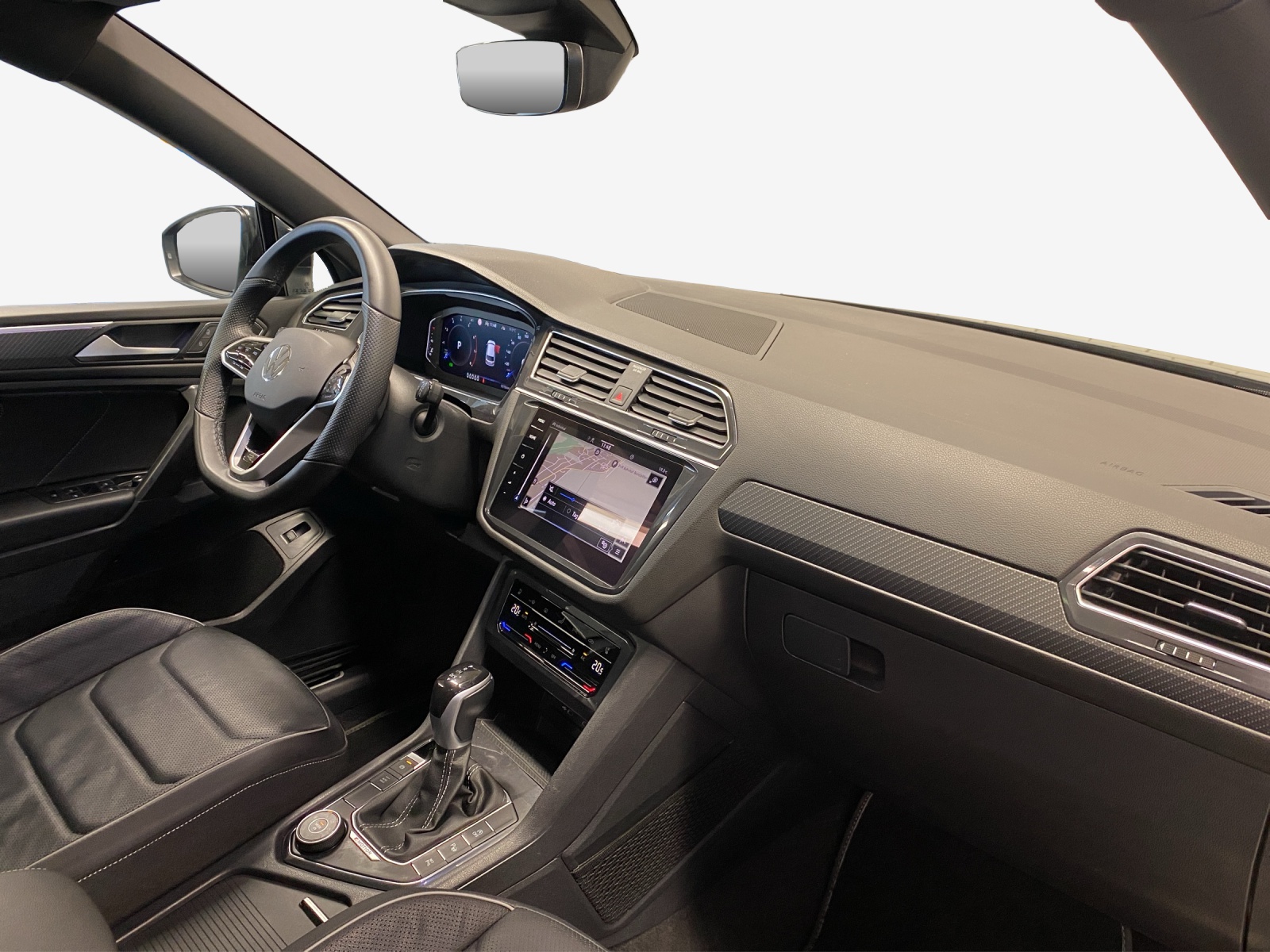 VW Tiguan Allspace 2.0TSI R-Line 4Motion DSG-image-14