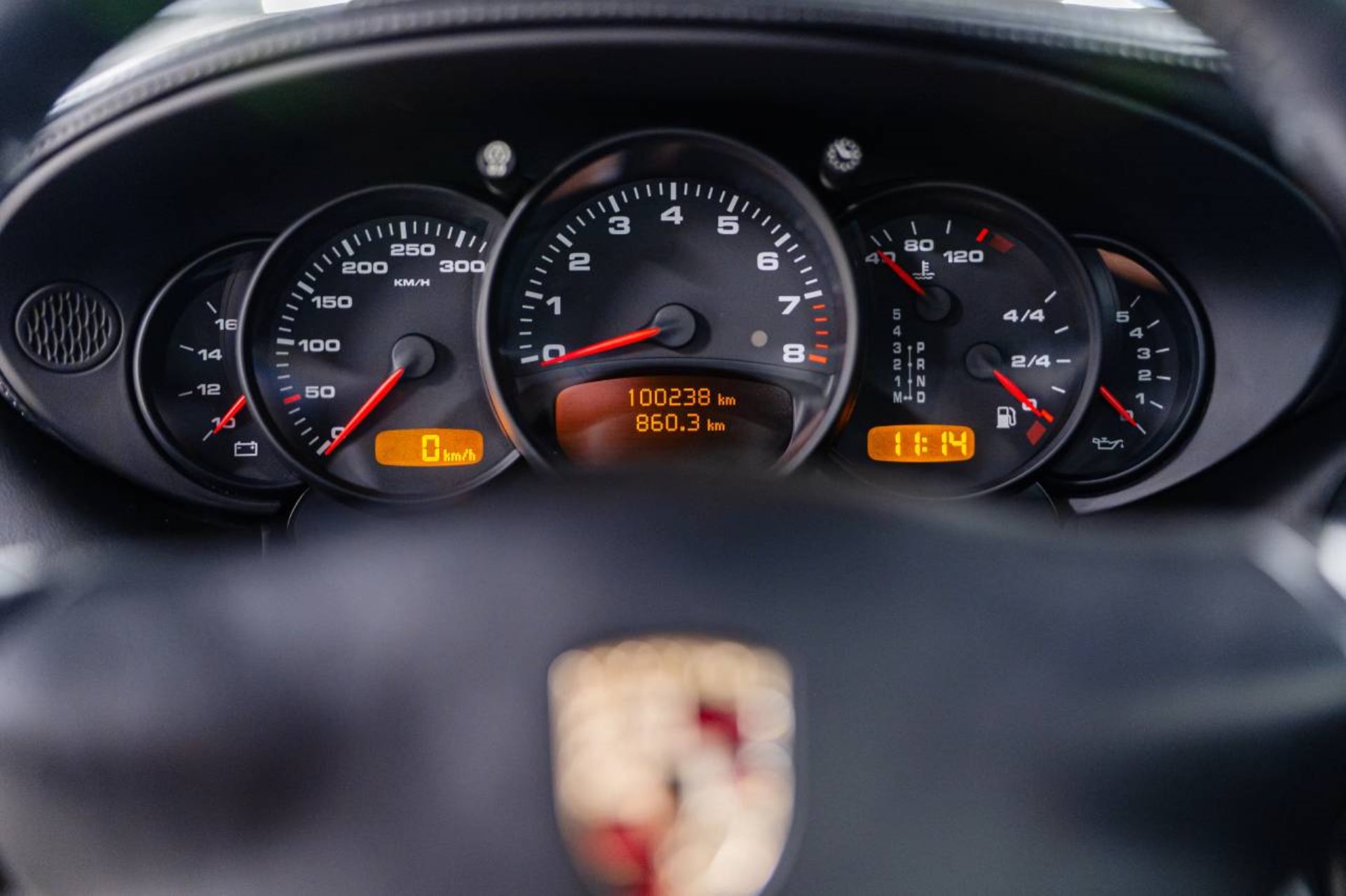 PORSCHE 911 Carrera Coupé-image-4
