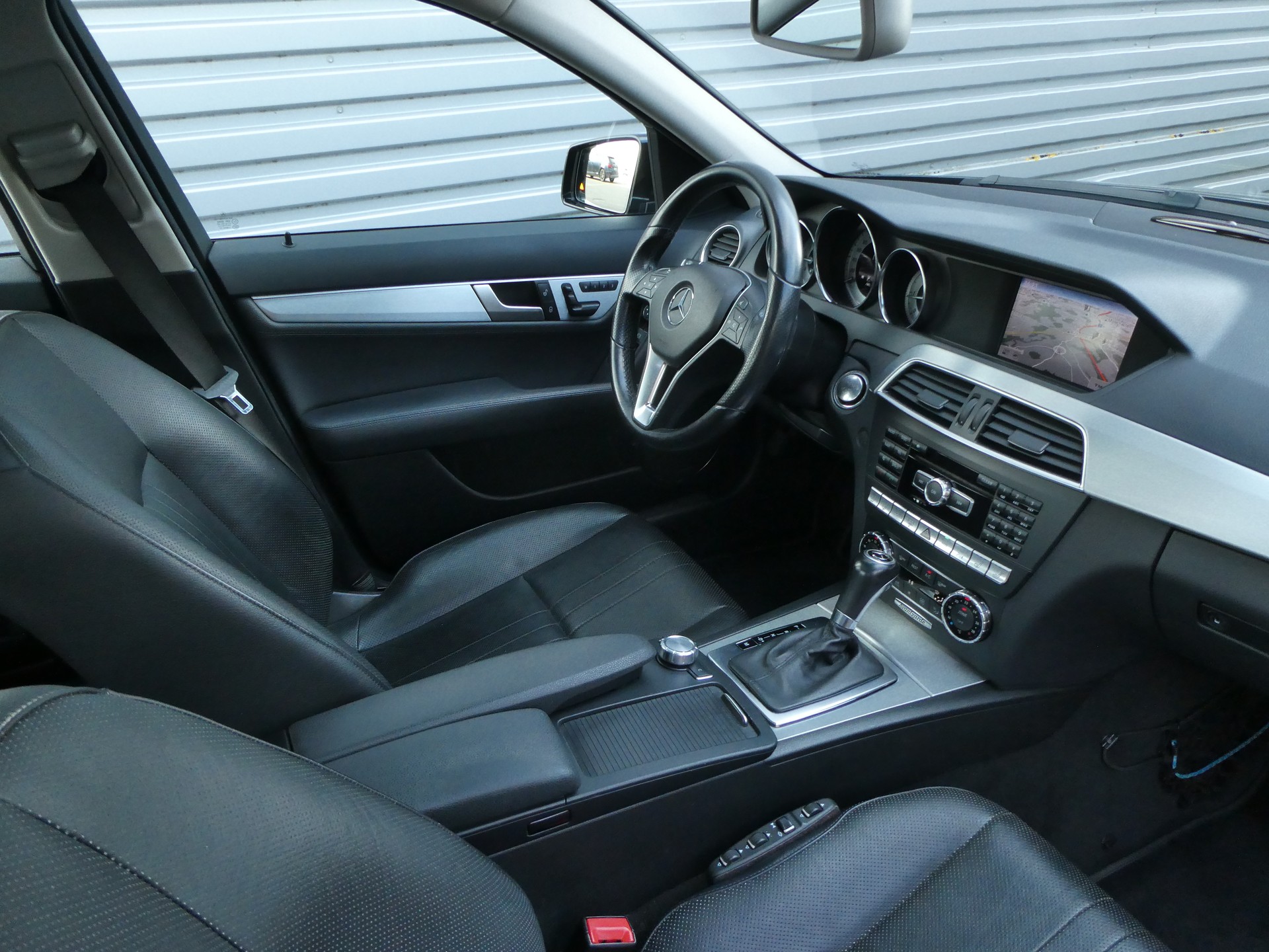 MERCEDES-BENZ C 250 CDI Avantgarde 7G-Tronic-image-11
