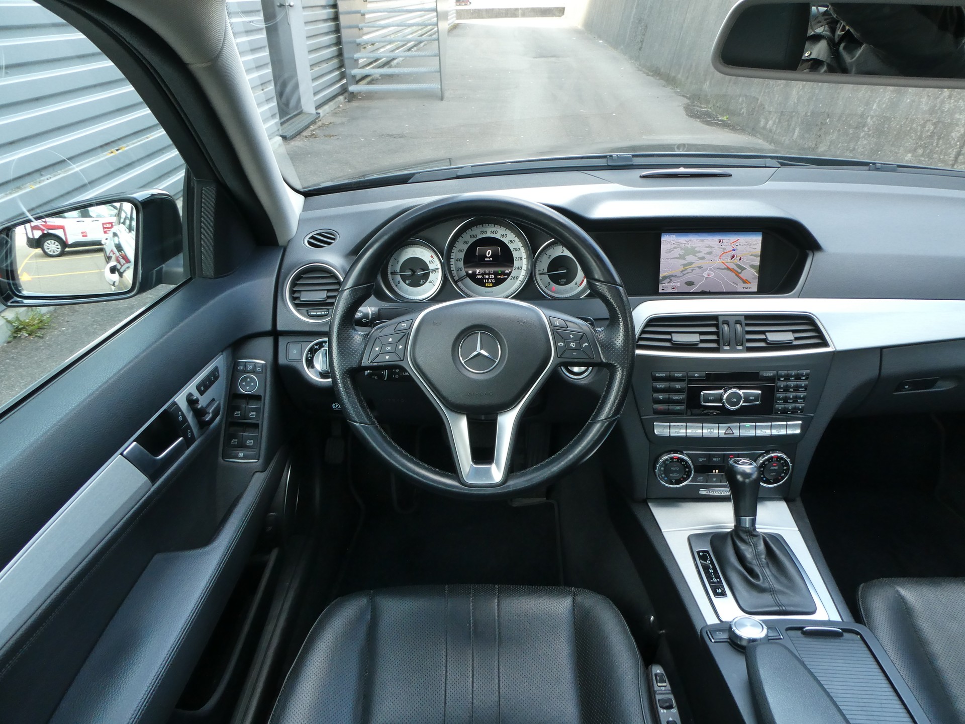 MERCEDES-BENZ C 250 CDI Avantgarde 7G-Tronic-image-14