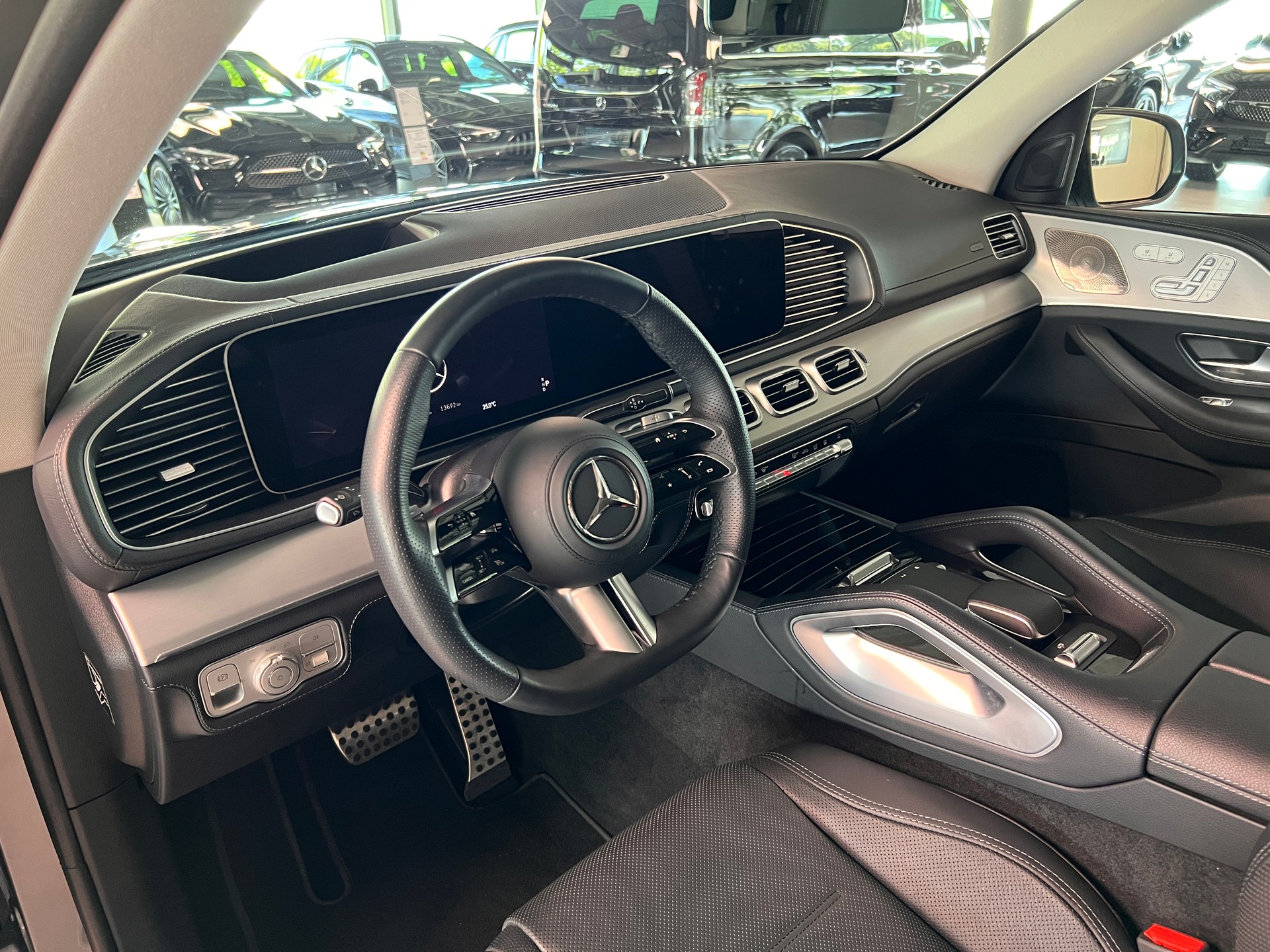 MERCEDES-BENZ GLE 350 de EQ Hybrid 4Matic 9G-Tronic EQ Star-image-9