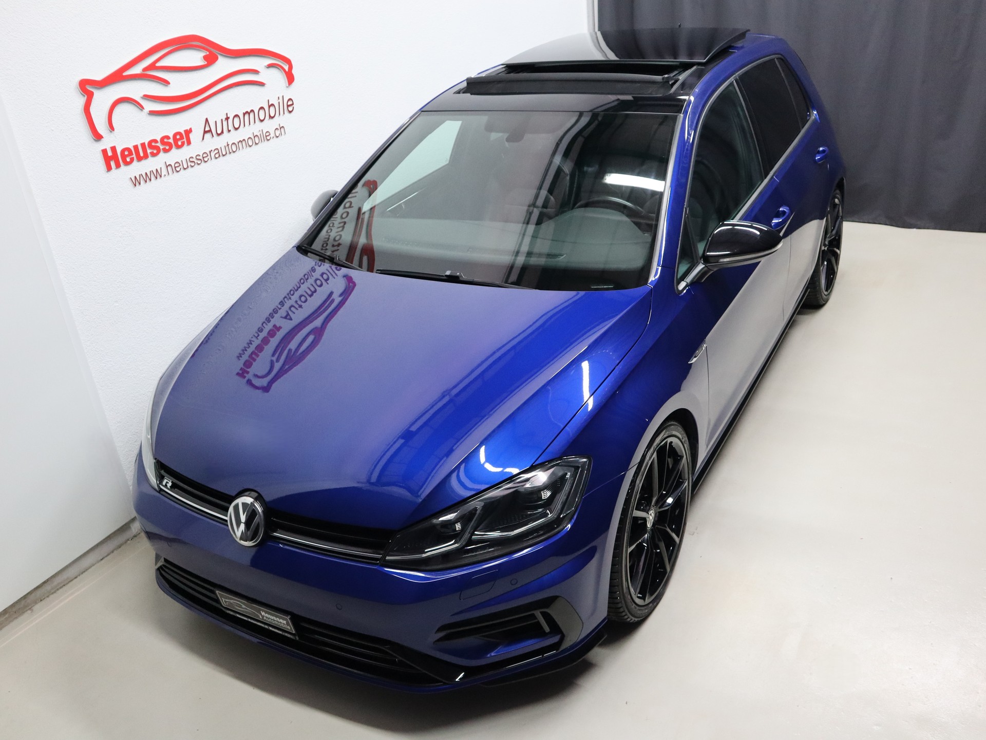 VW Golf 2.0 TSI R 4Motion DSG - Black Style - Panorama - Leder - Virtual Cockpit - Kamera - REMUS - No OPF - 310 PS-image-2