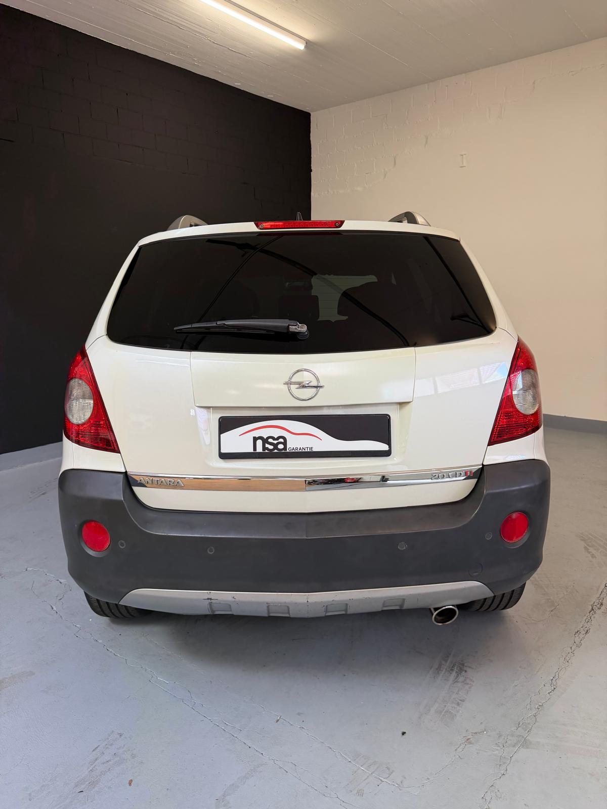 OPEL Antara 2.0 CDTi Enjoy 4WD Automatic ***CH-Fahrzeug***-image-4