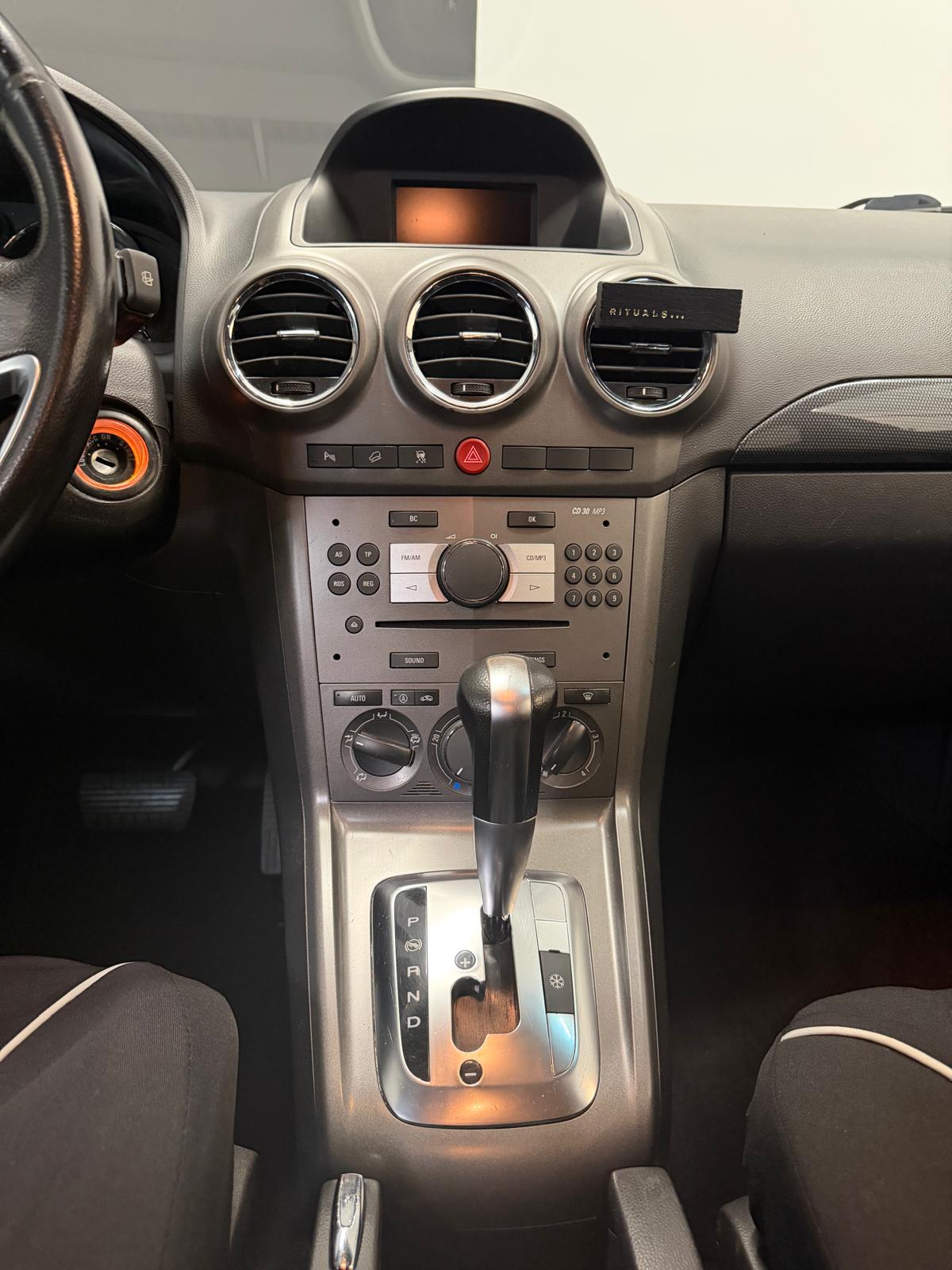 OPEL Antara 2.0 CDTi Enjoy 4WD Automatic ***CH-Fahrzeug***-image-9