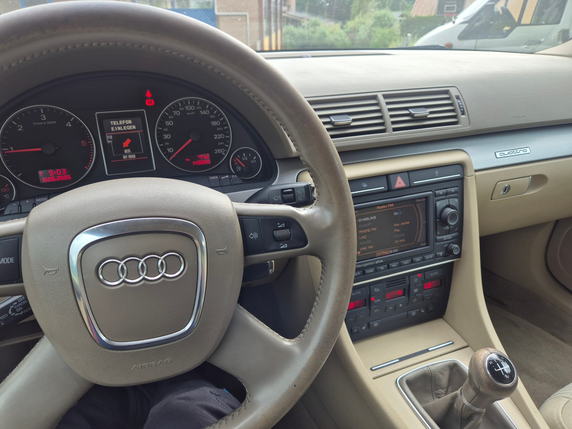 AUDI 2l Tdi S-line-image-3