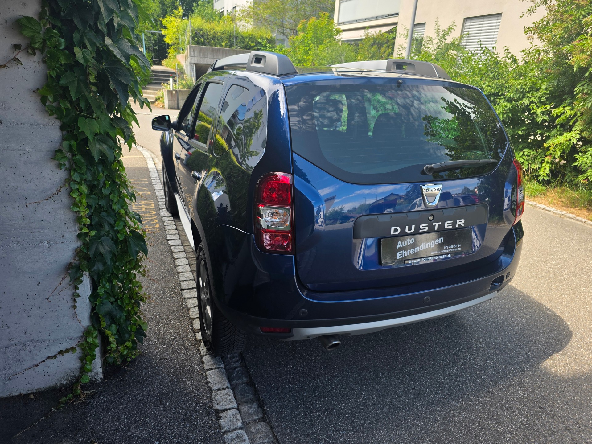 DACIA Duster 1.5 dCi Celebration 4x4-image-6