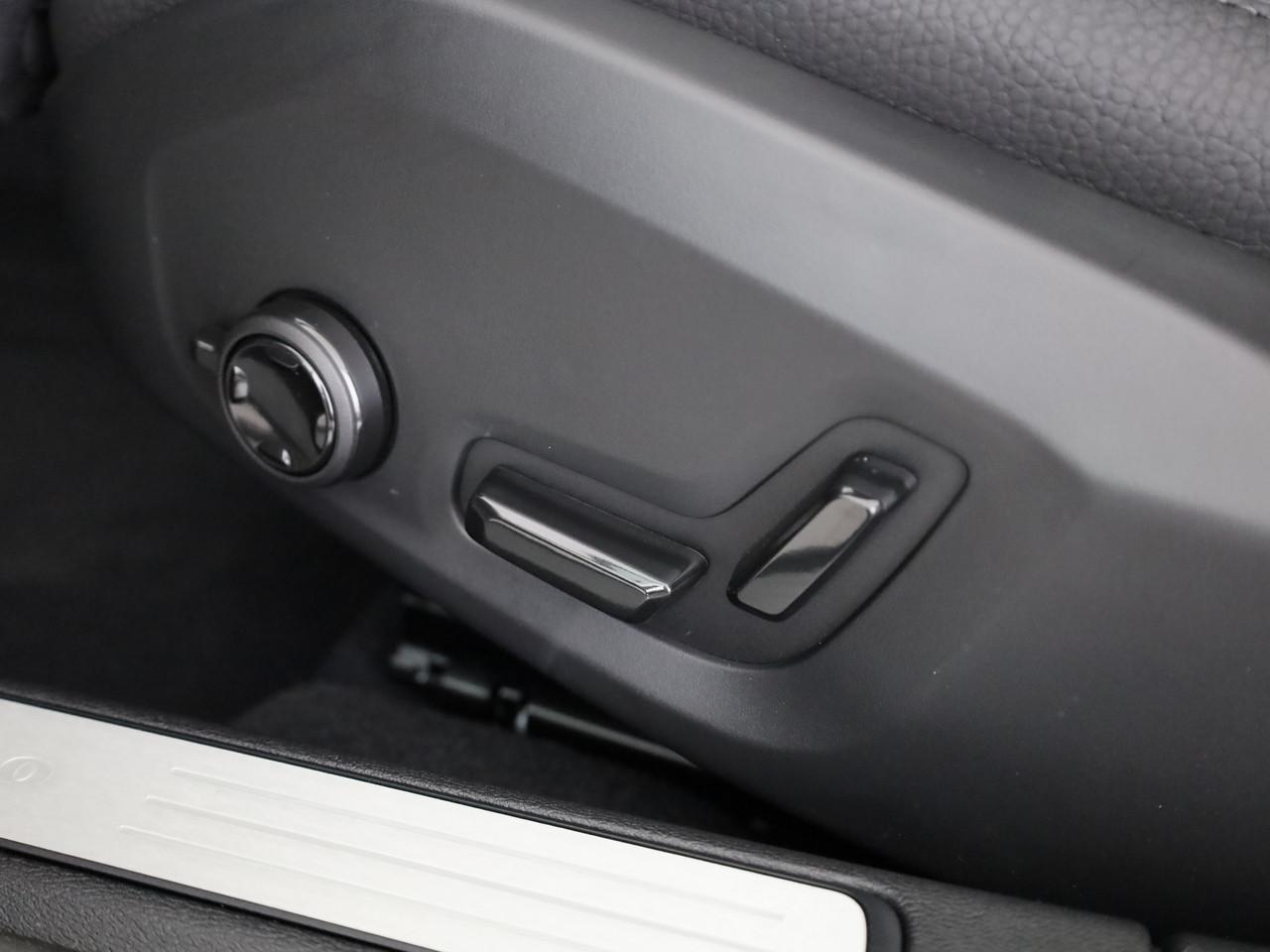 VOLVO V60 2.0 T6 TE Ultra Dark eAWD-image-20