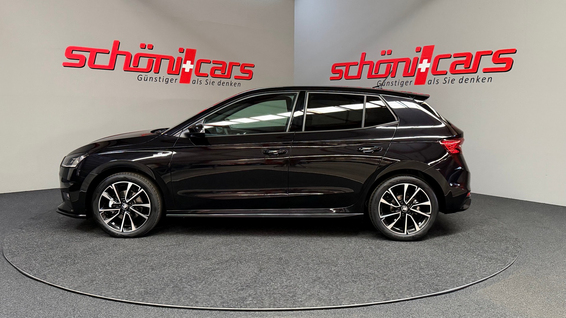 SKODA Fabia 1.0 TSI Monte Carlo DSG-showroom-element-2