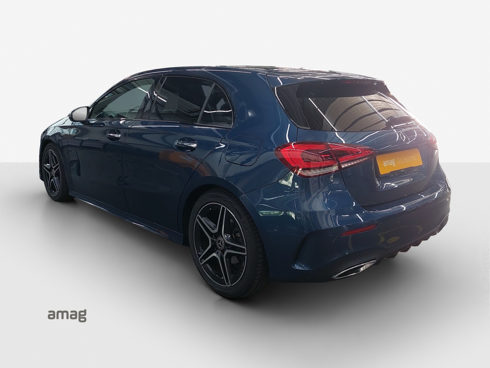 MERCEDES-BENZ A 180 Night Star AMG Line 7G-DCT-image-2