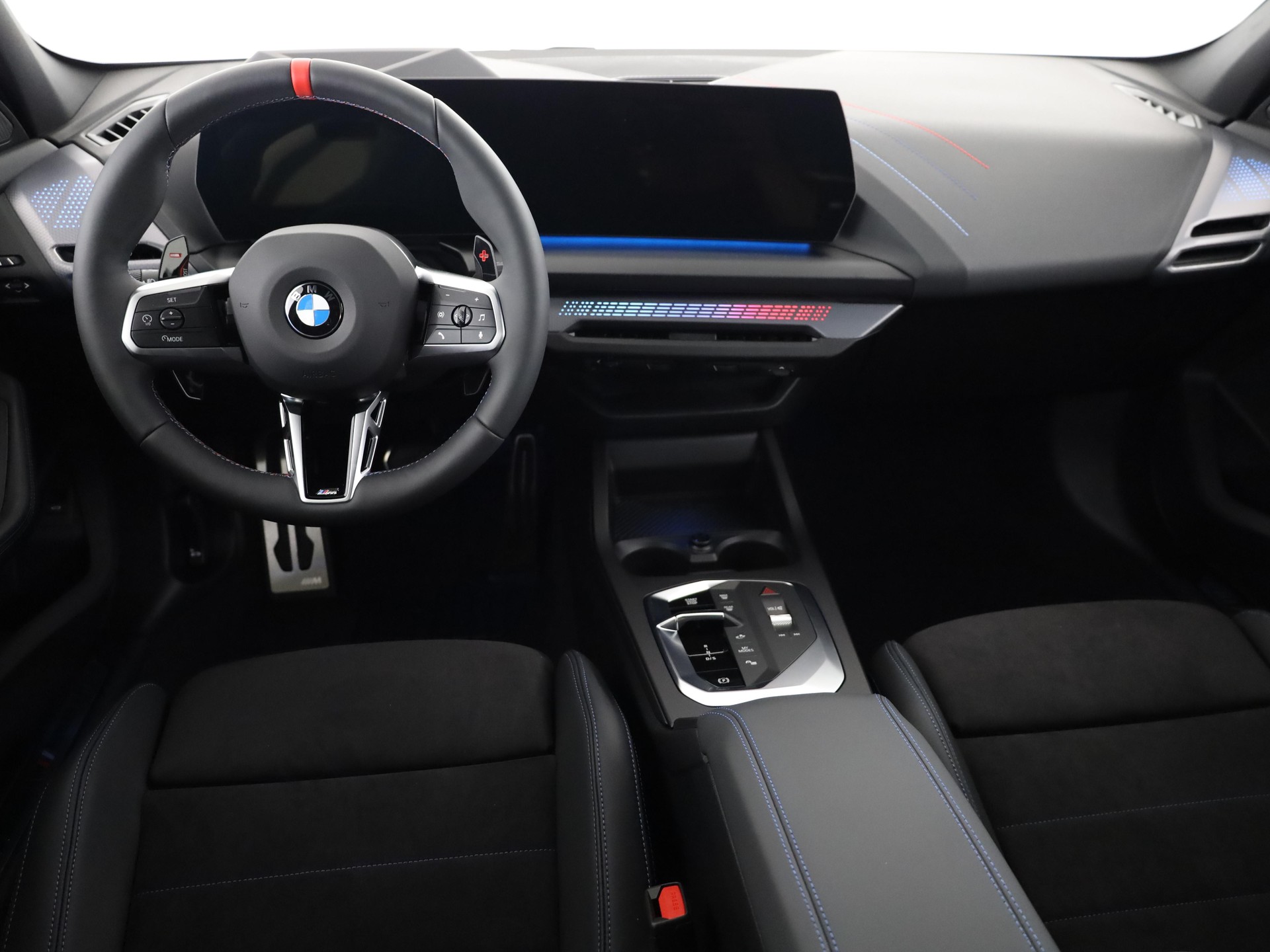 BMW M135i xDrive-image-18