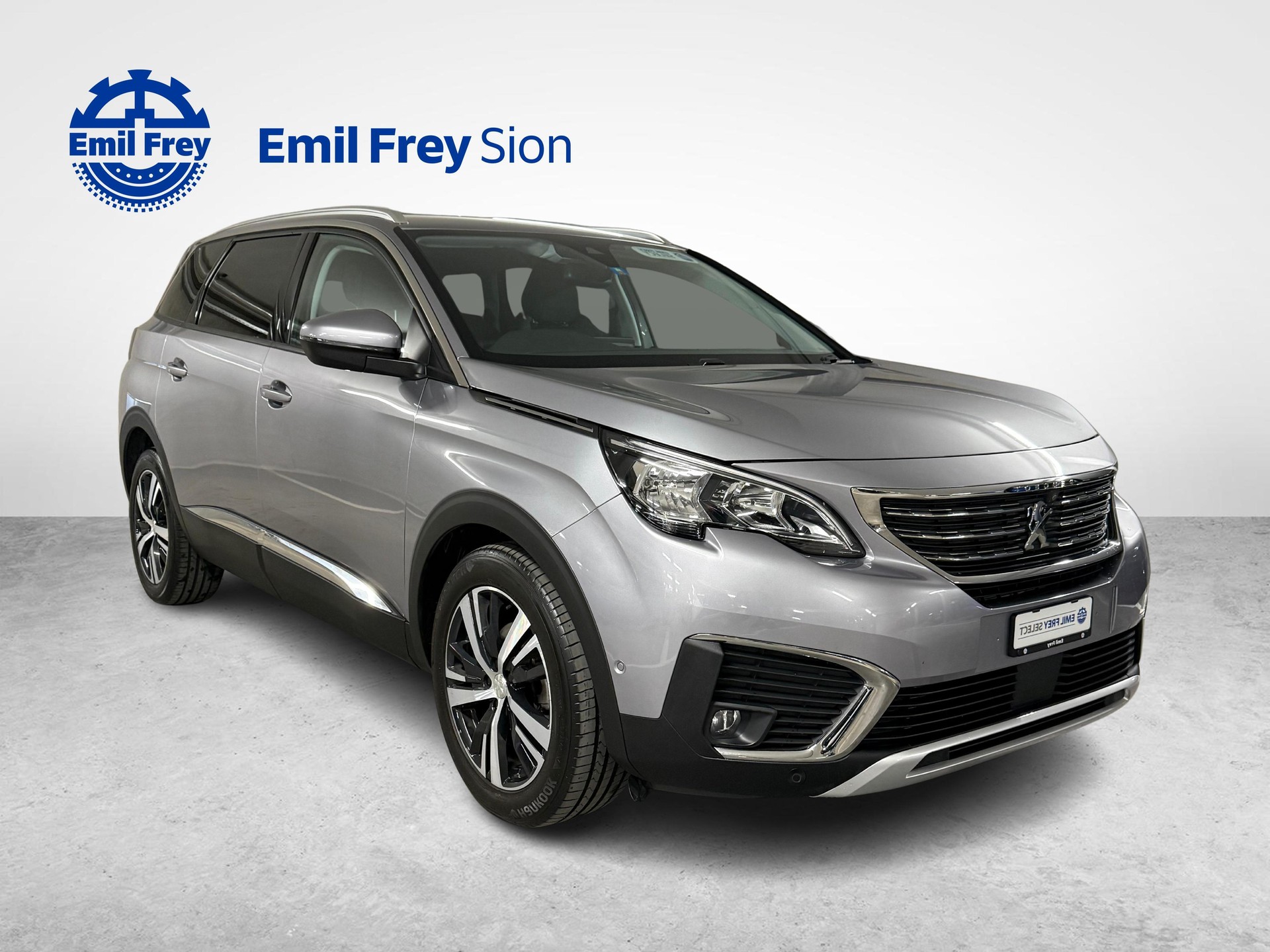 PEUGEOT 5008 1.2 PureTech Allure-showroom-element-1
