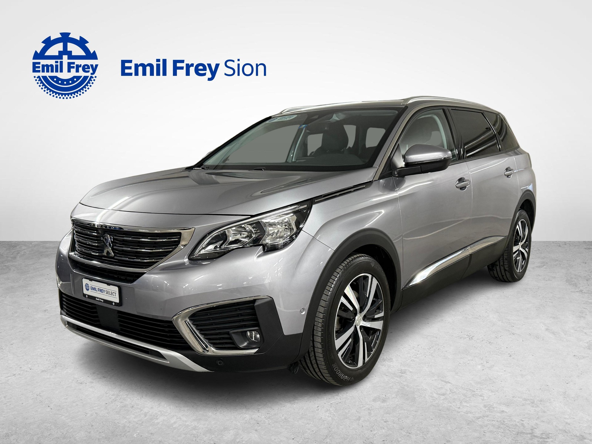 PEUGEOT 5008 1.2 PureTech Allure