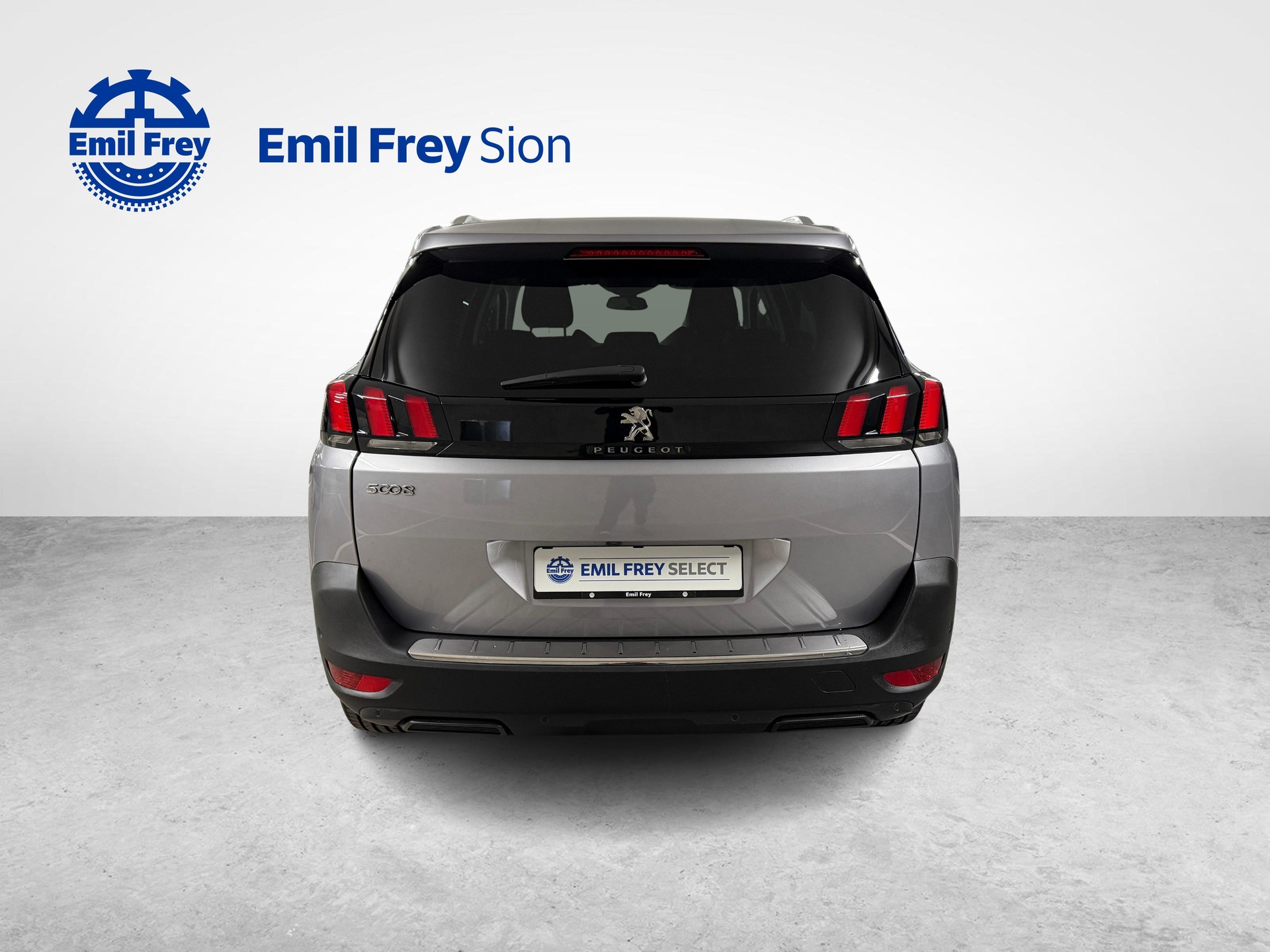 PEUGEOT 5008 1.2 PureTech Allure-image-6