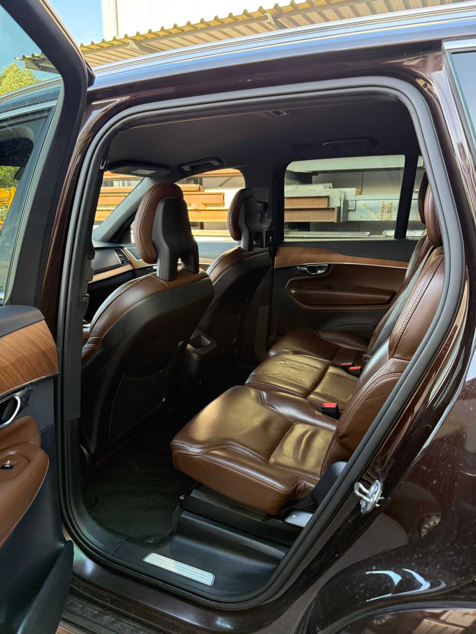 VOLVO XC90 D5 AWD Inscription Geartronic-image-9