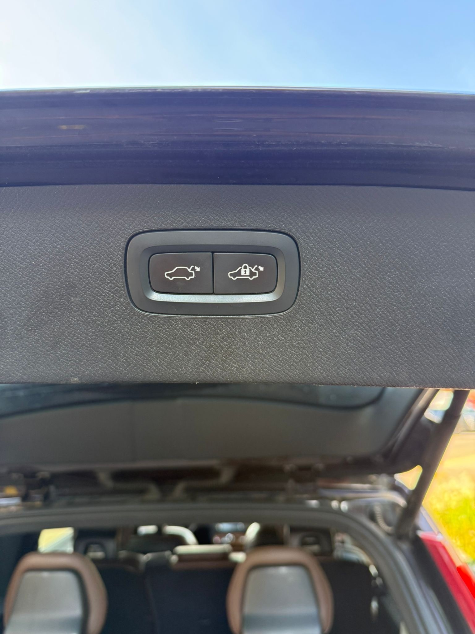 VOLVO XC90 D5 AWD Inscription Geartronic-image-14