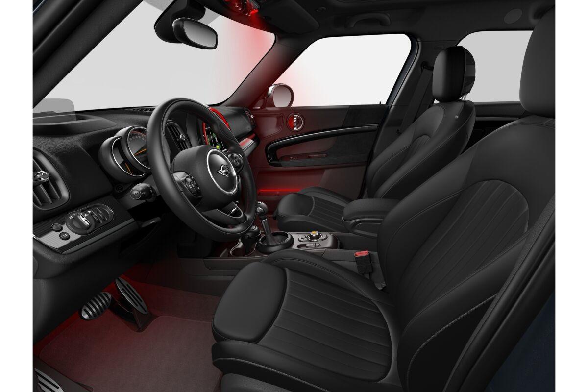 MINI Countryman F60 2.0i John Cooper Works SAG ALL4-image-3