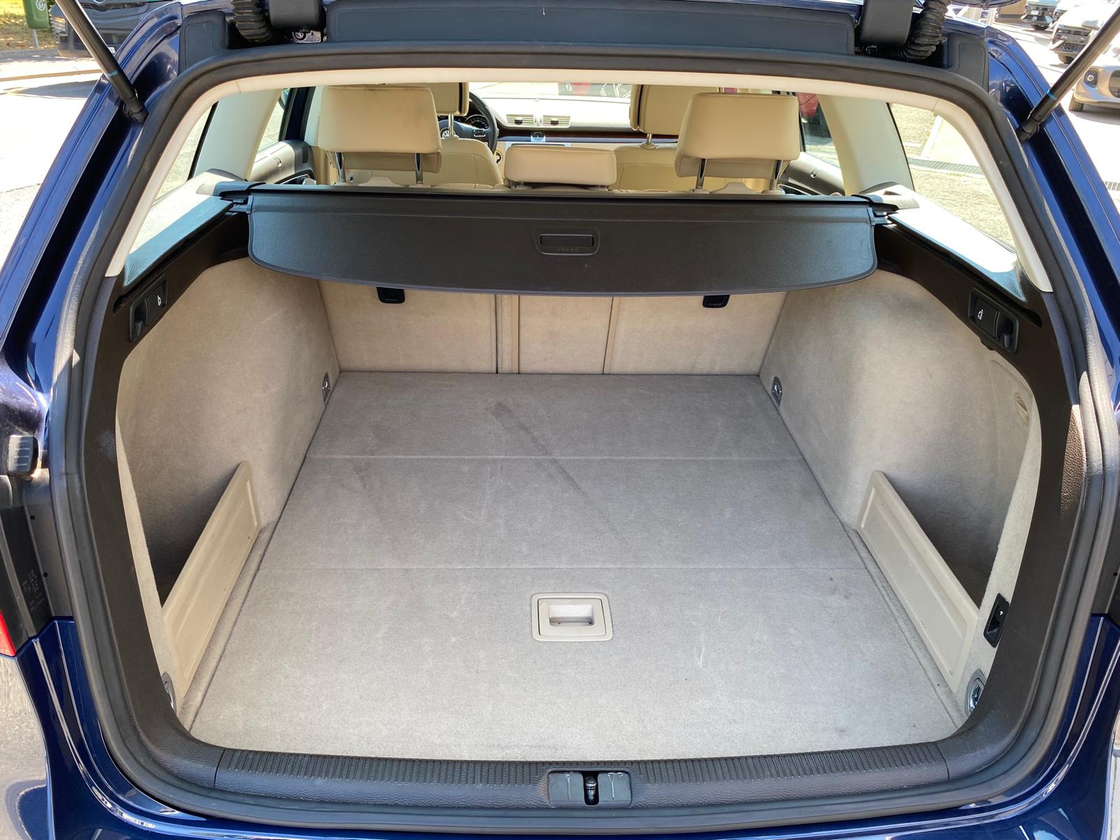 VW Passat Variant 1.4 TSI BMT Highline DSG-image-13