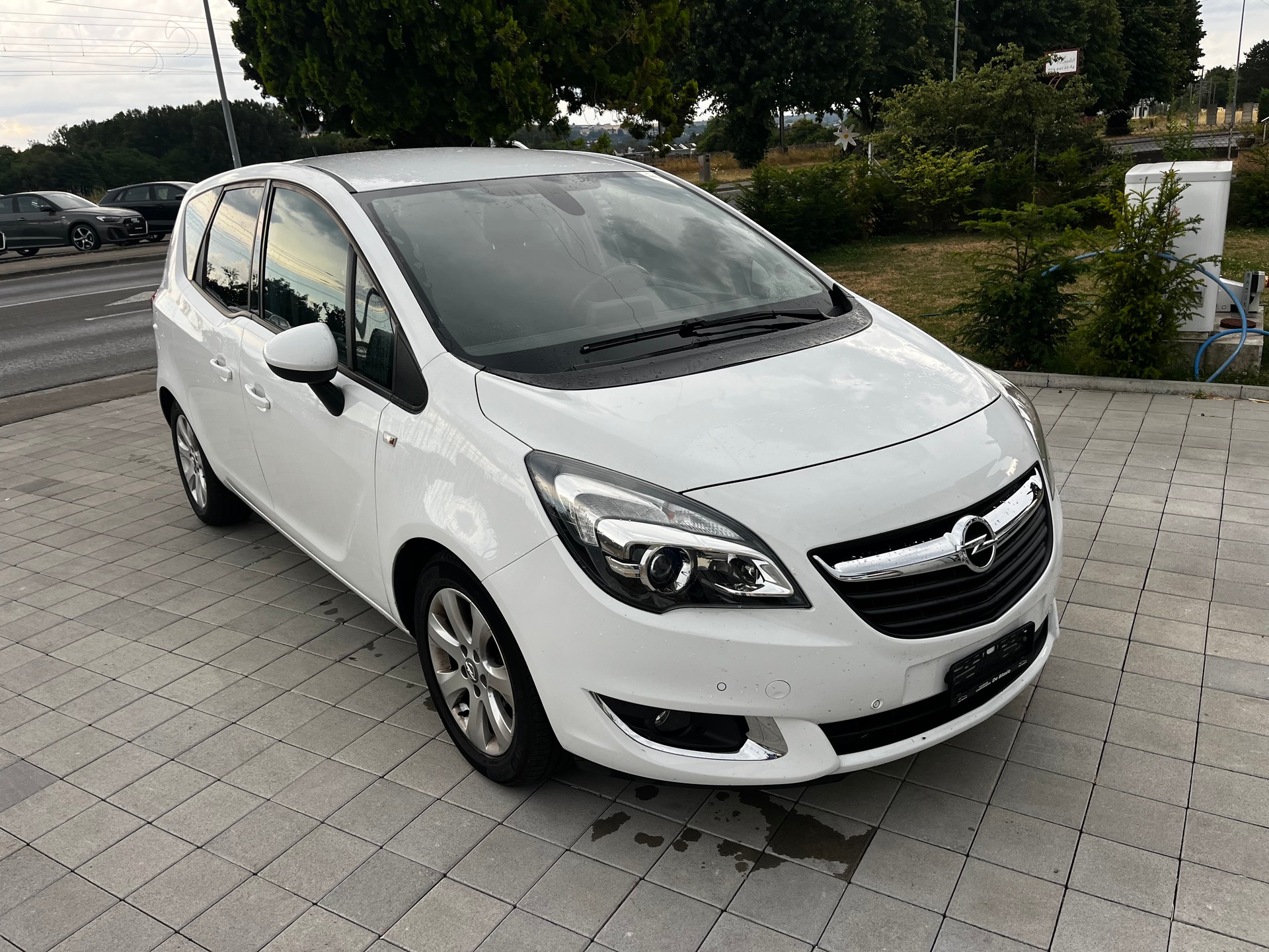 OPEL Meriva 1.4 Turbo-image-0