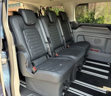 FORD Tourneo Bus 320 L1H1 Titanium Automat-image-5