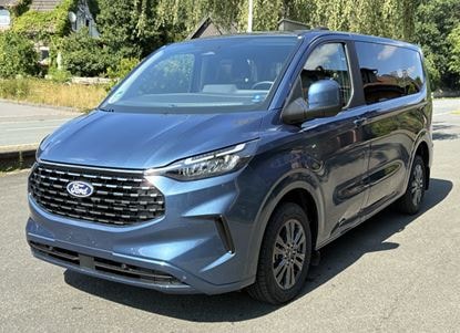FORD Tourneo Bus 320 L1H1 Titanium Automat-image-0