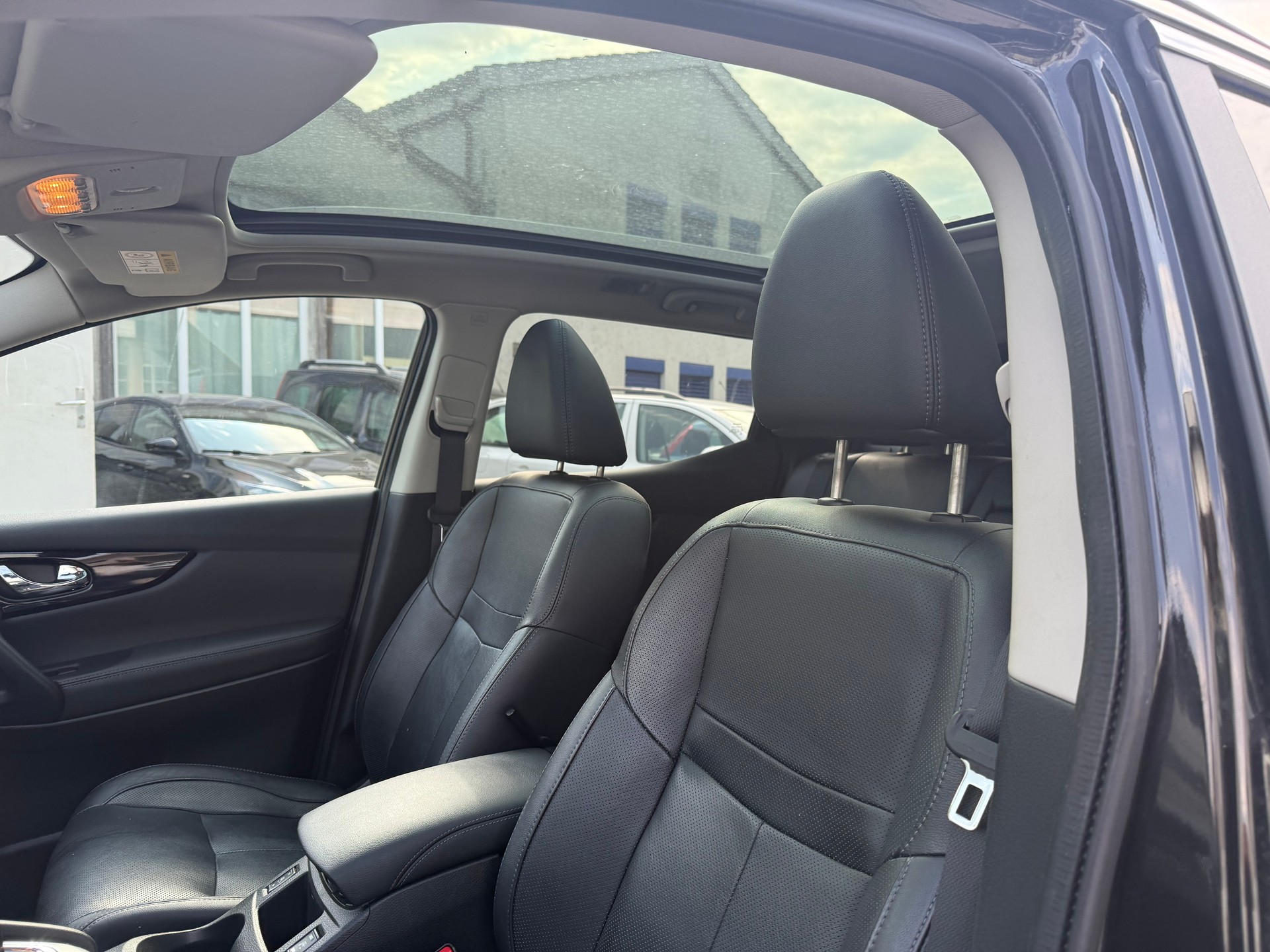 NISSAN Qashqai 1.2 DIG-T 360° Xtronic CVT-image-8