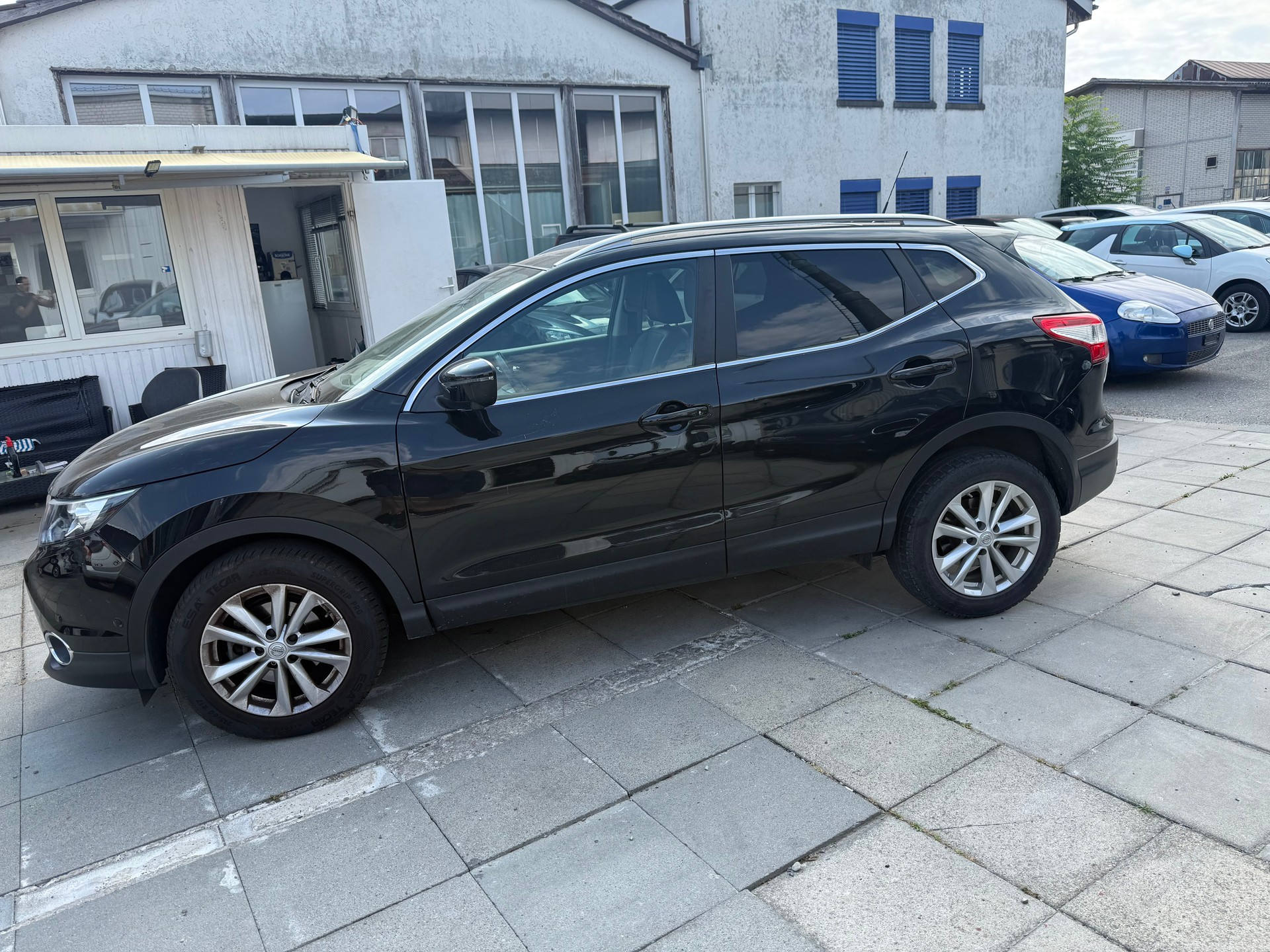 NISSAN Qashqai 1.2 DIG-T 360° Xtronic CVT-image-5