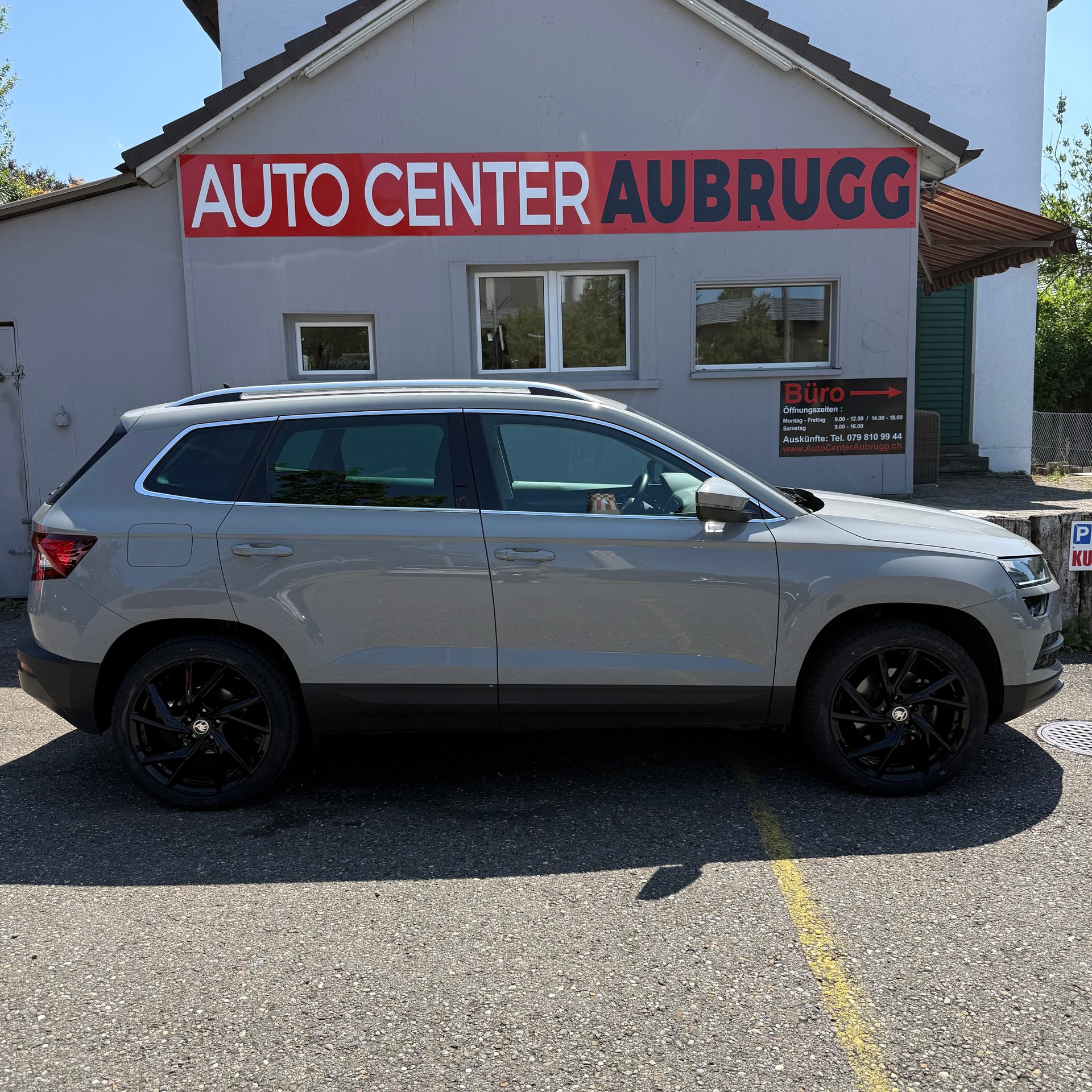 SKODA Karoq 2.0 TDI CR Style 4x4 DSG *ALCANTARA-SITZE - PANORAMA-DACH - ANHÄGERKUPPLUNG*-image-7