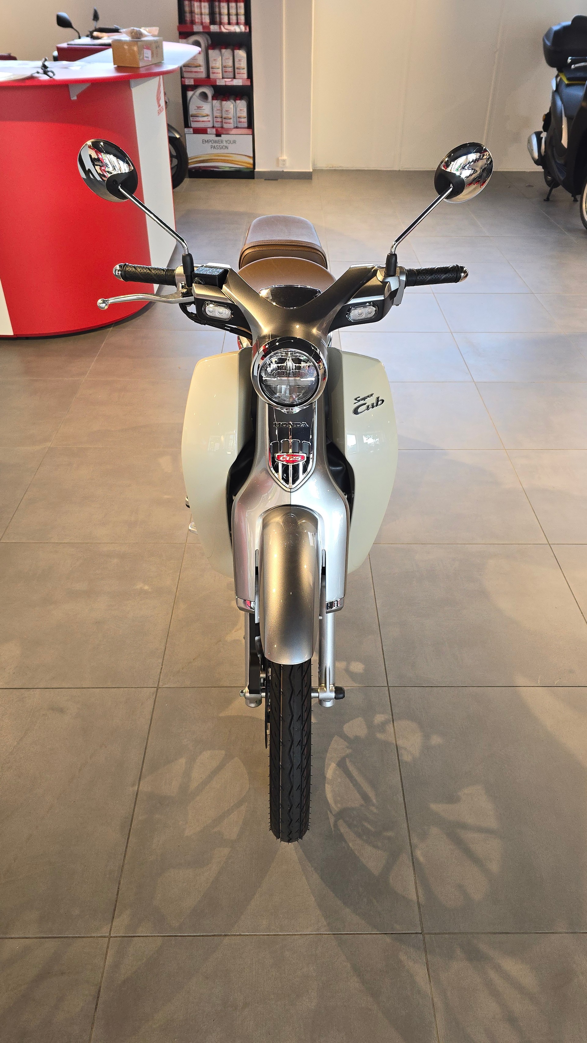 HONDA C 125 Super Cub-image-2