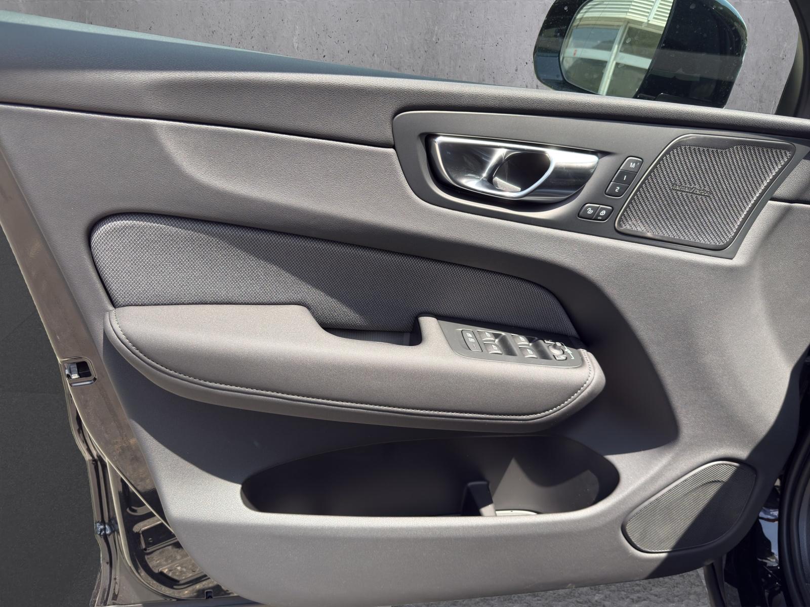 Image VOLVO XC60 XC60 T8 eAWD PluginHybrid Black Edition Geartronic