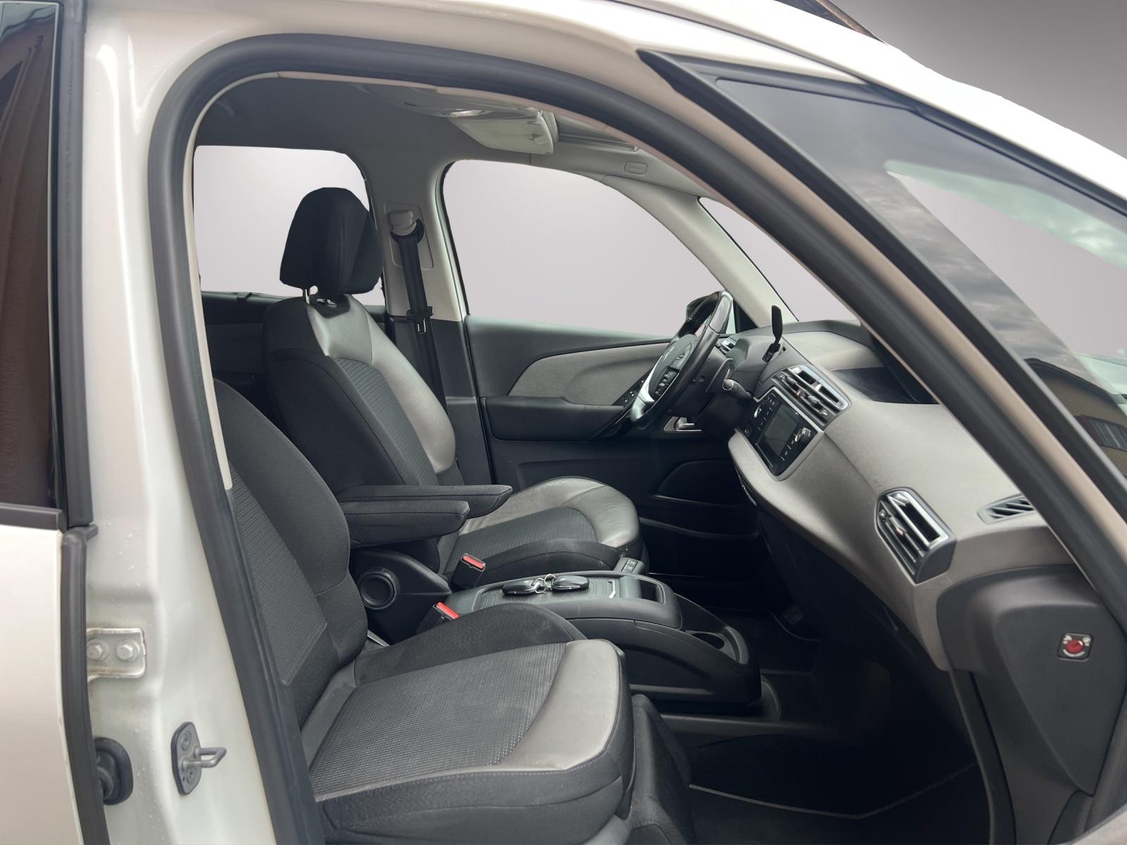 CITROEN C4 Grand Picasso 1.6 THP 165 Shine-image-11