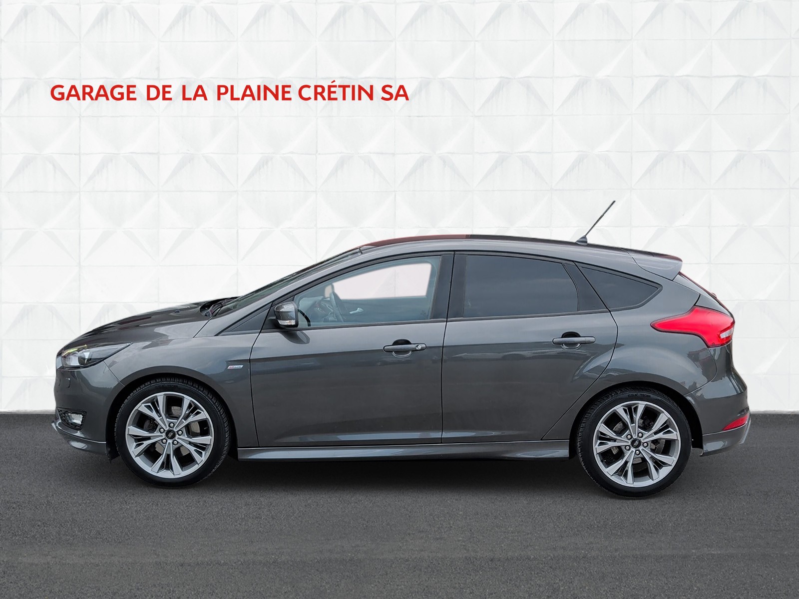 FORD Focus 1.5 SCTi ST Line-image-1