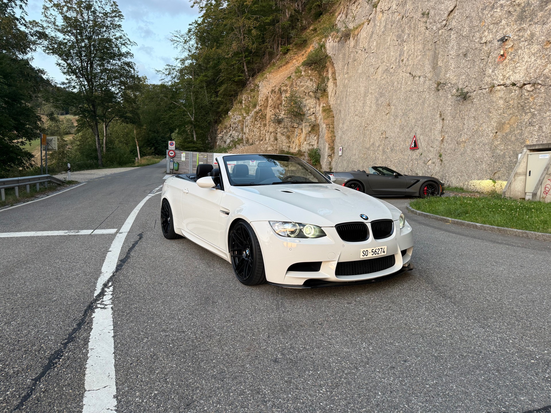 BMW M3-image-2