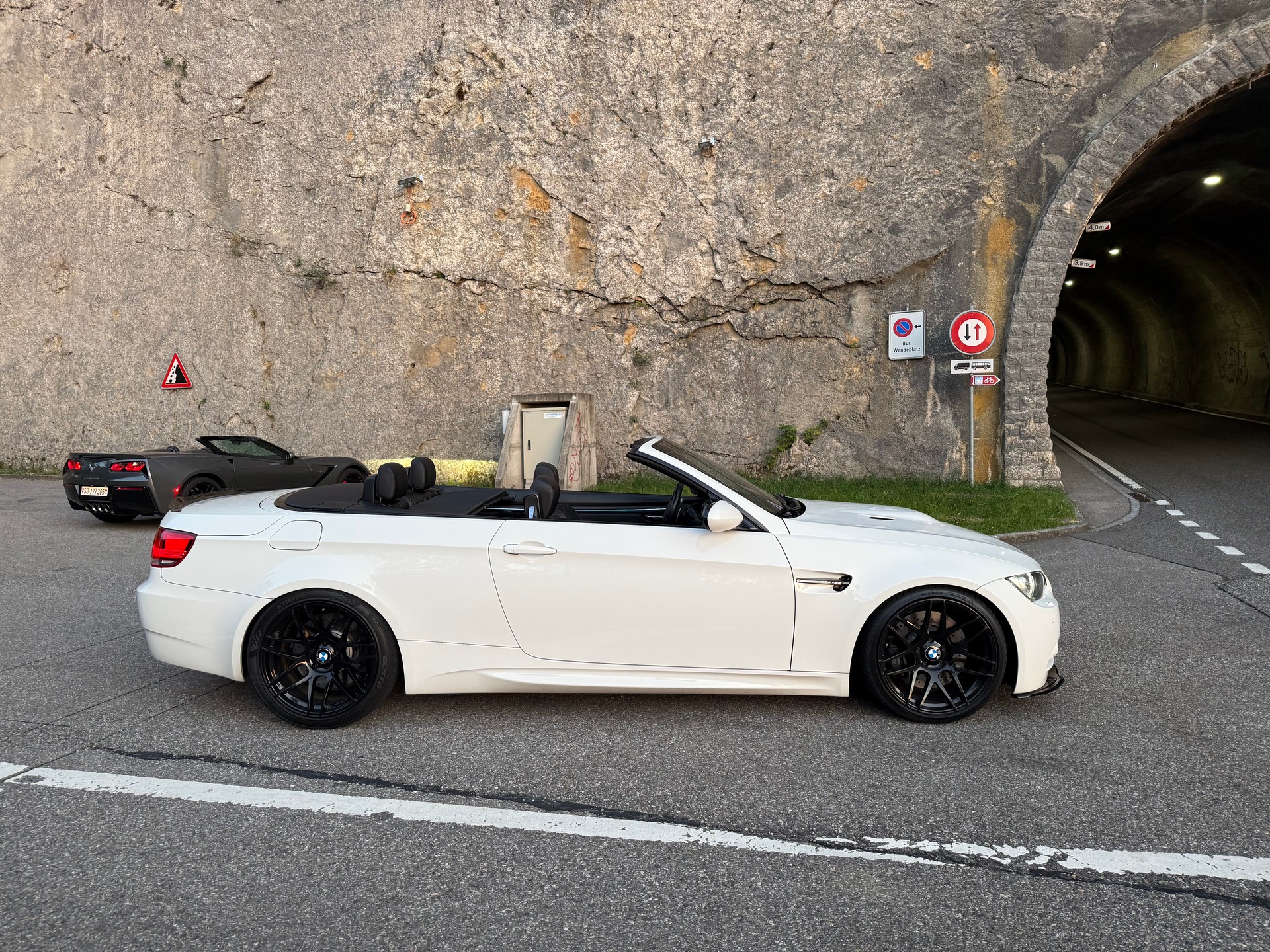 BMW M3-image-1